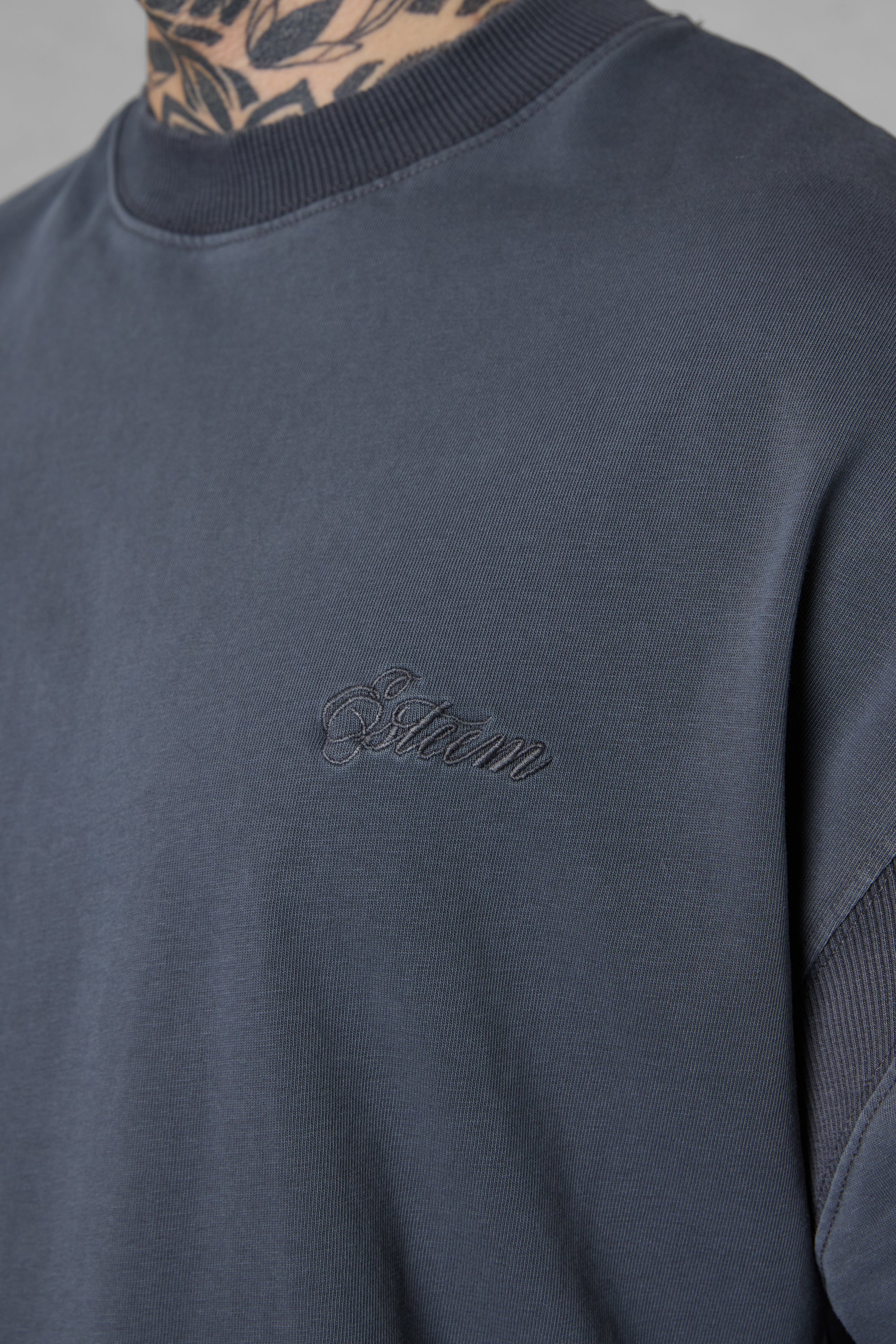 AGED GRAPHITE OVERSIZED TEE - Image 3