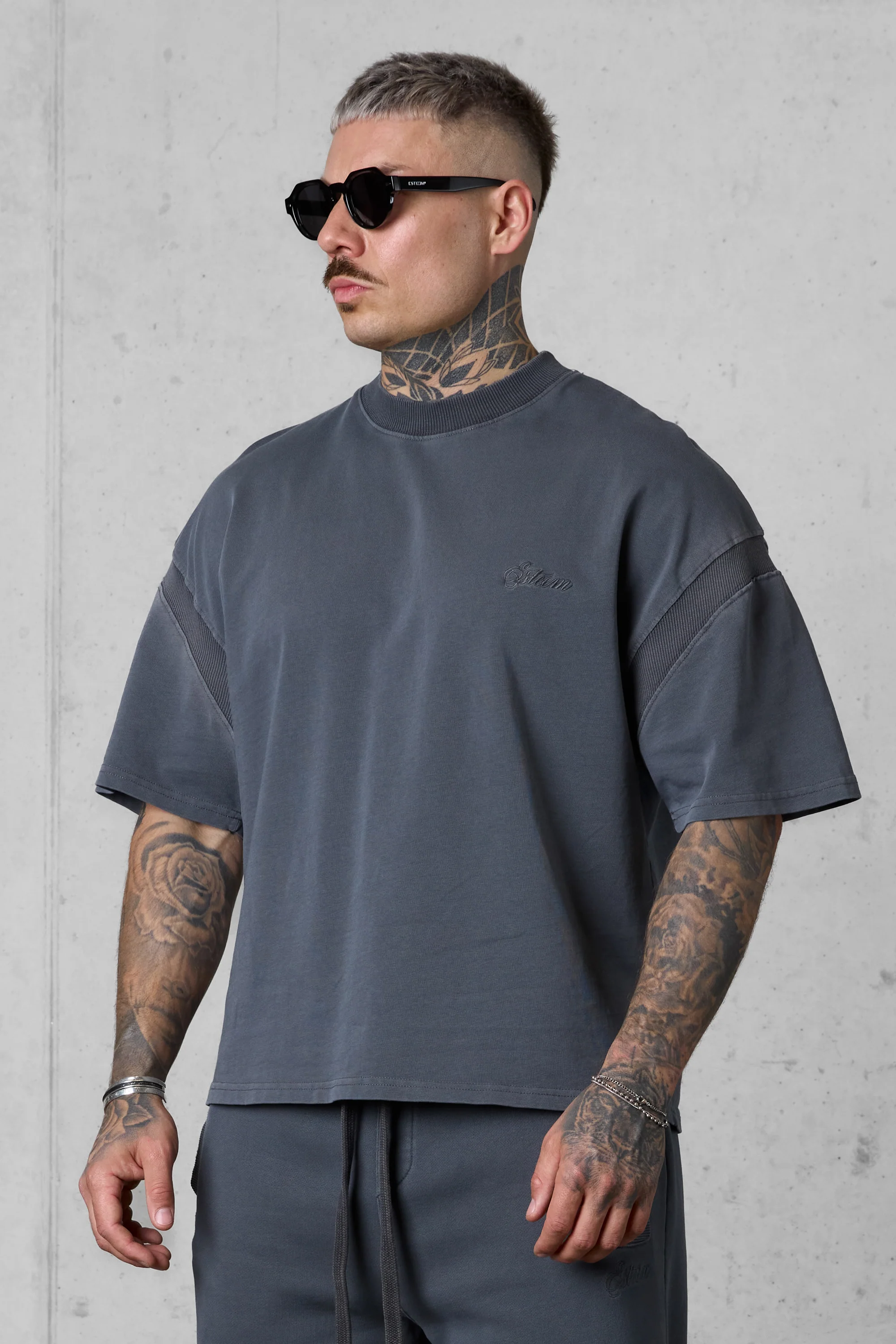 AGED GRAPHITE OVERSIZED TEE - Image 5