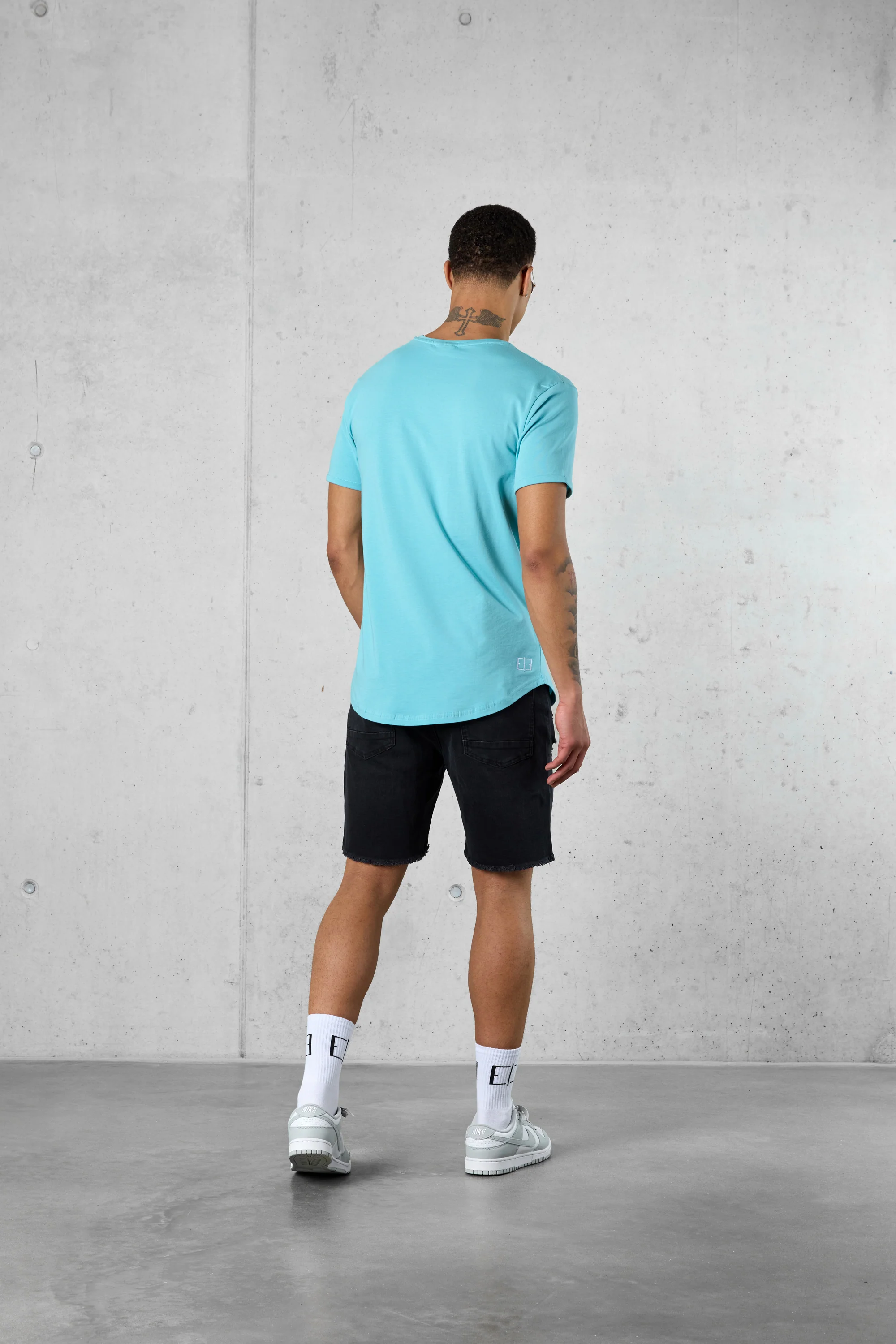 AQUA STRIPE TEE - Image 4