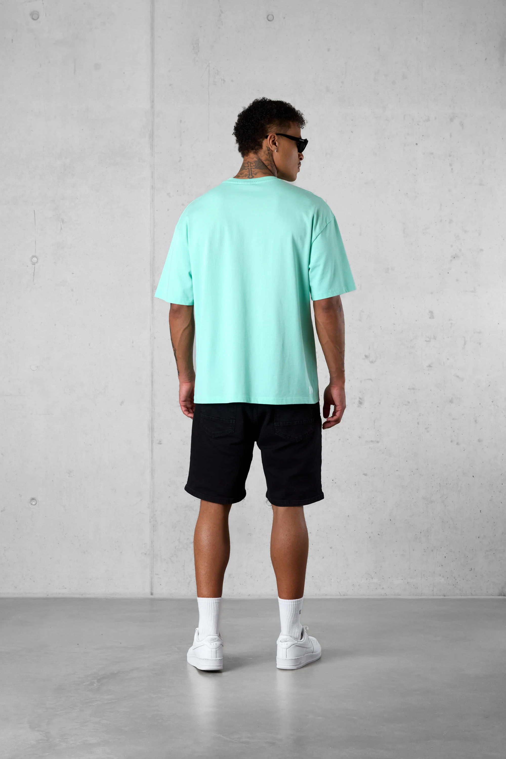 BEACHGREEN CURVE OVERSIZED TEE - Image 4