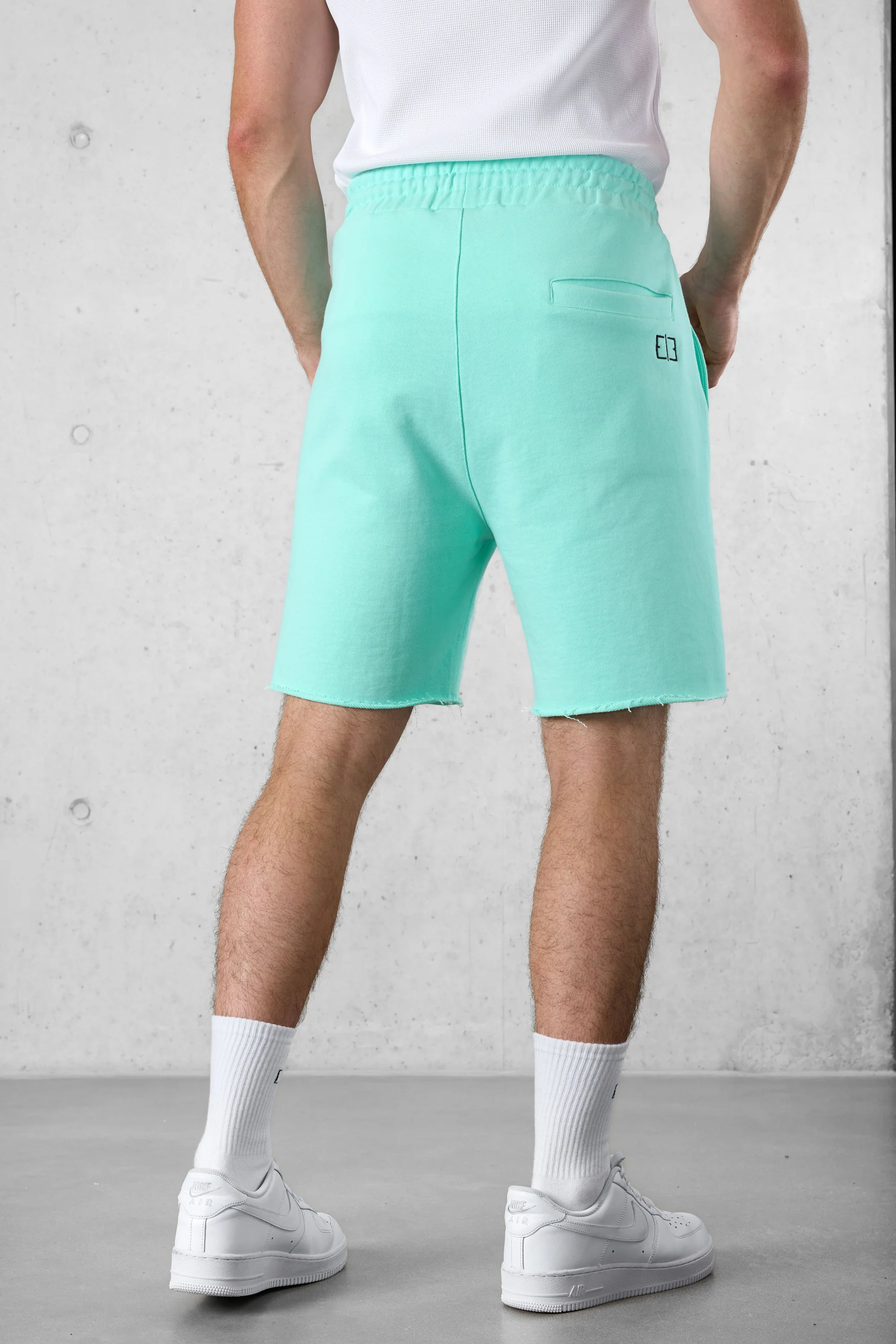 BEACHGREEN DISCREET SWEATSHORTS - Image 4