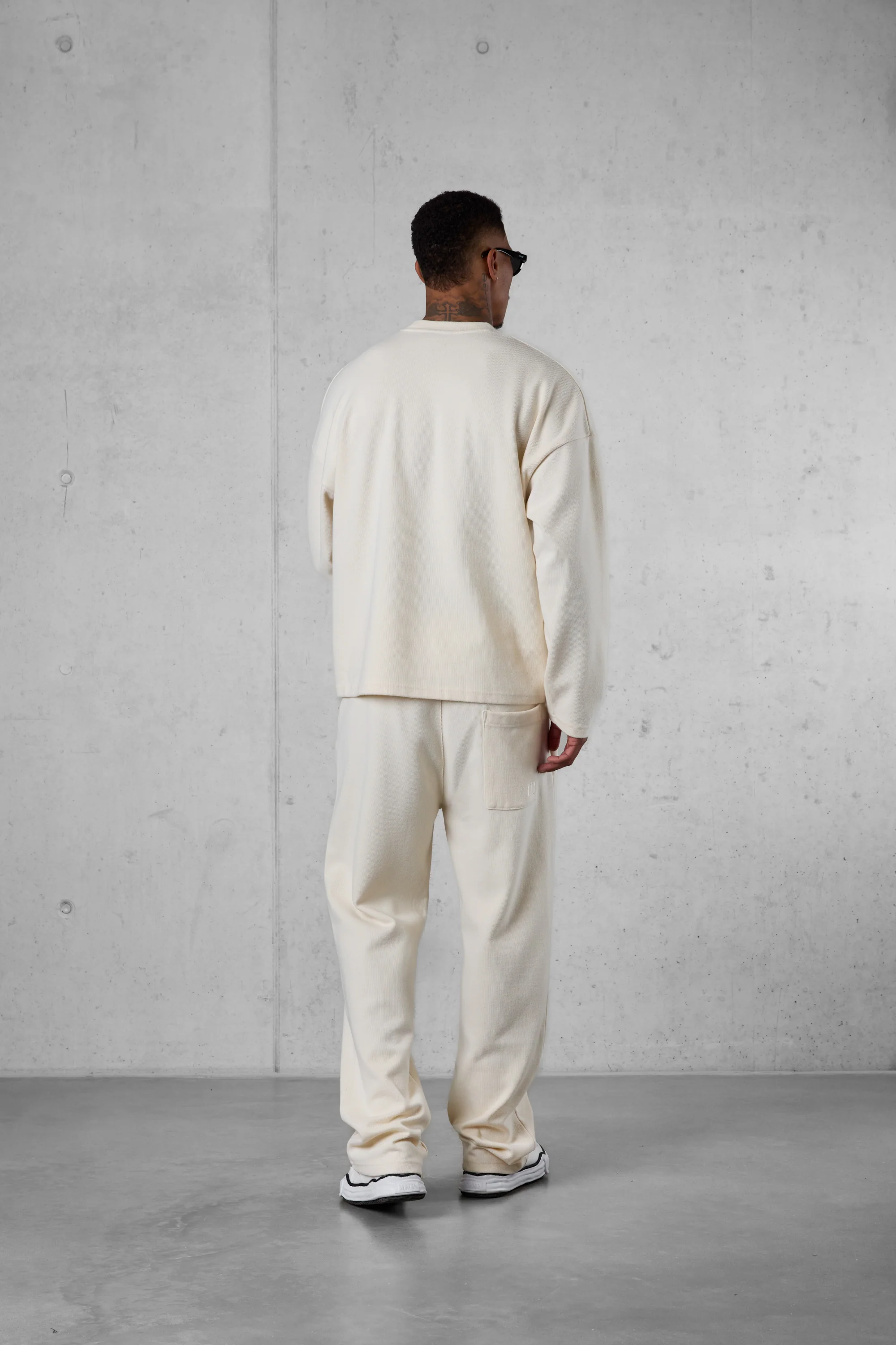 BEIGE COMFY LOOSE SWEATPANTS - Image 6