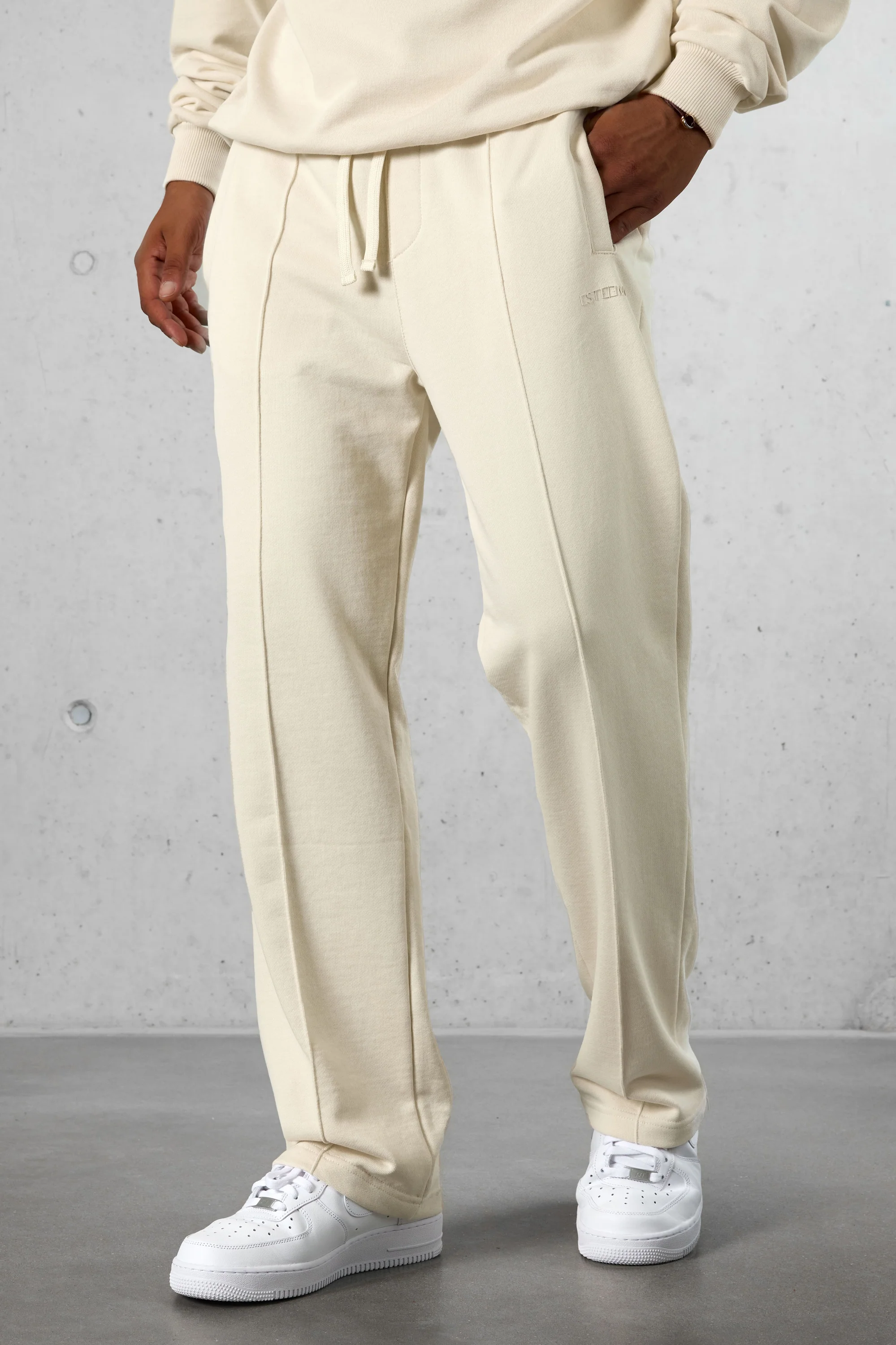 BEIGE ESSENTIAL LOOSE SWEATPANTS - Image 3
