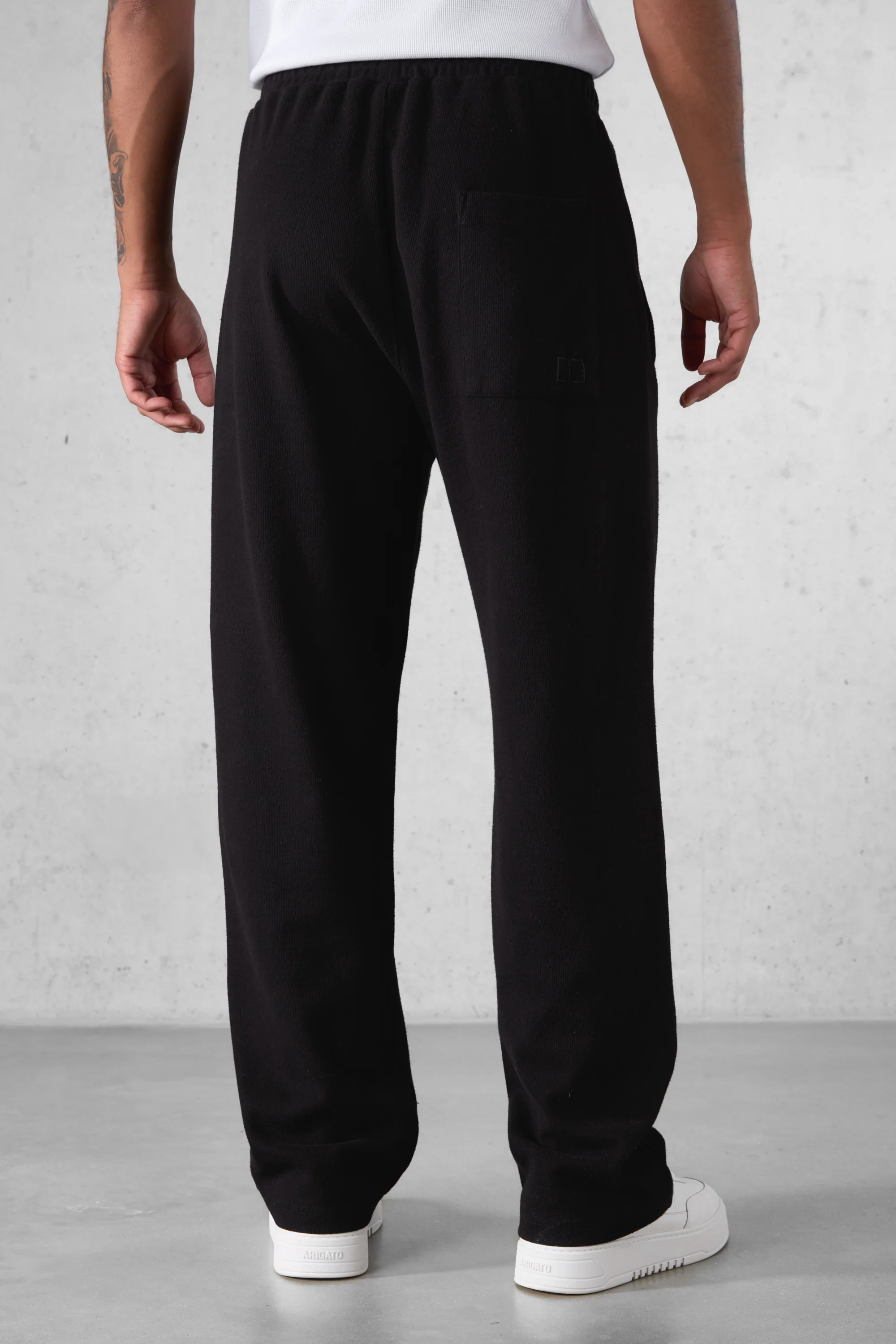 BLACK COMFY LOOSE SWEATPANTS - Image 5
