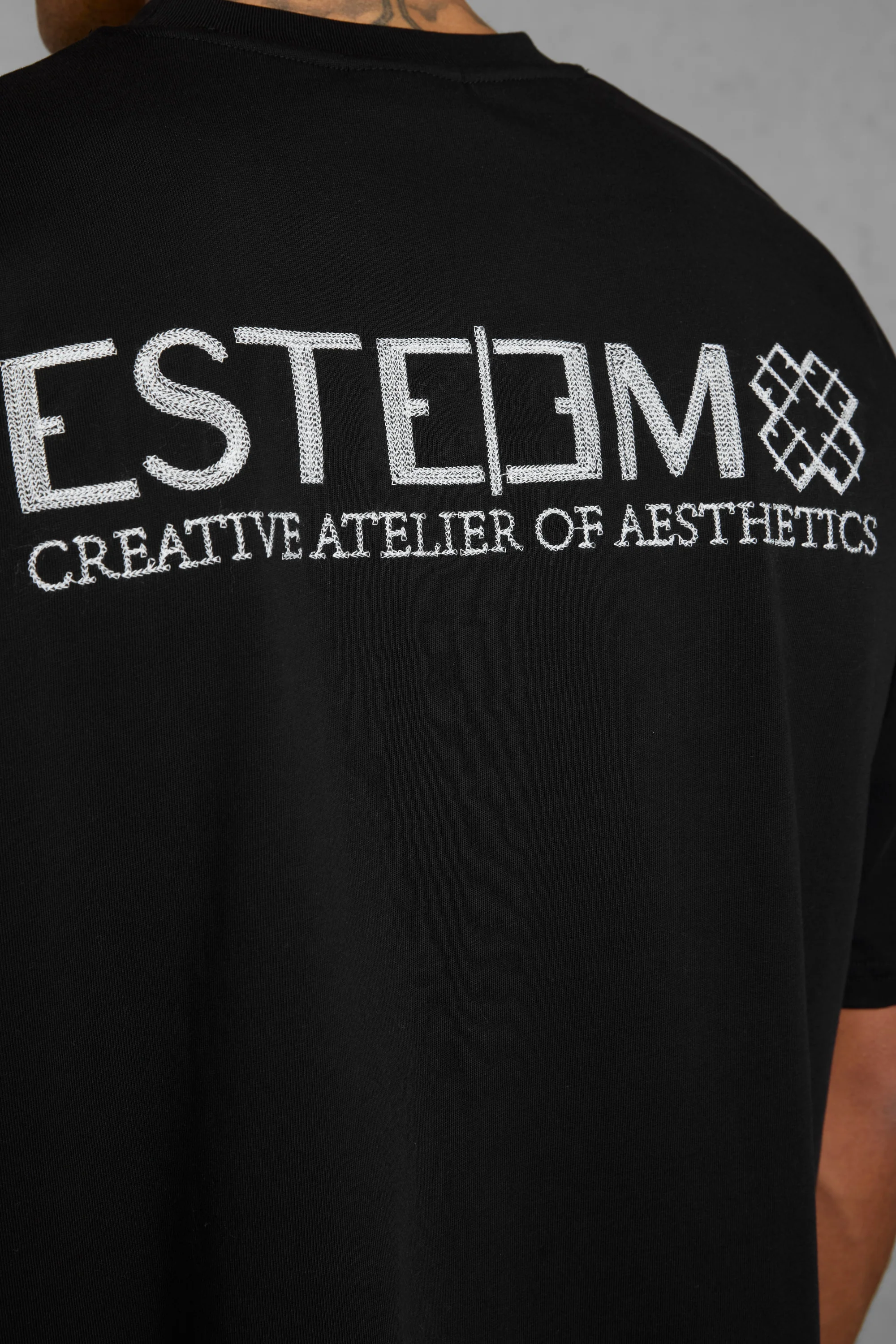 BLACK CREATIVE ATELIER OVERSIZED TEE - Image 2