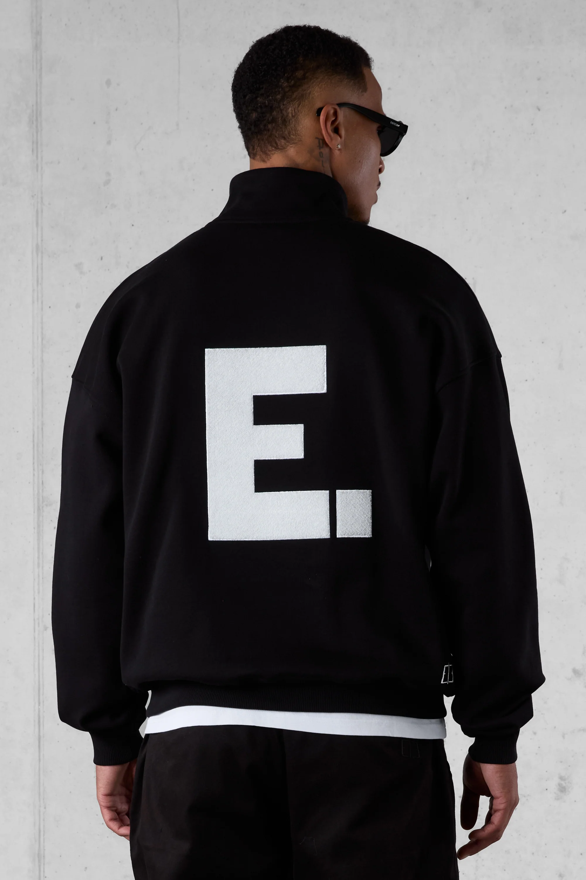 BLACK E. STATEMENT OVERSIZED HALFZIP SWEATER - Image 4