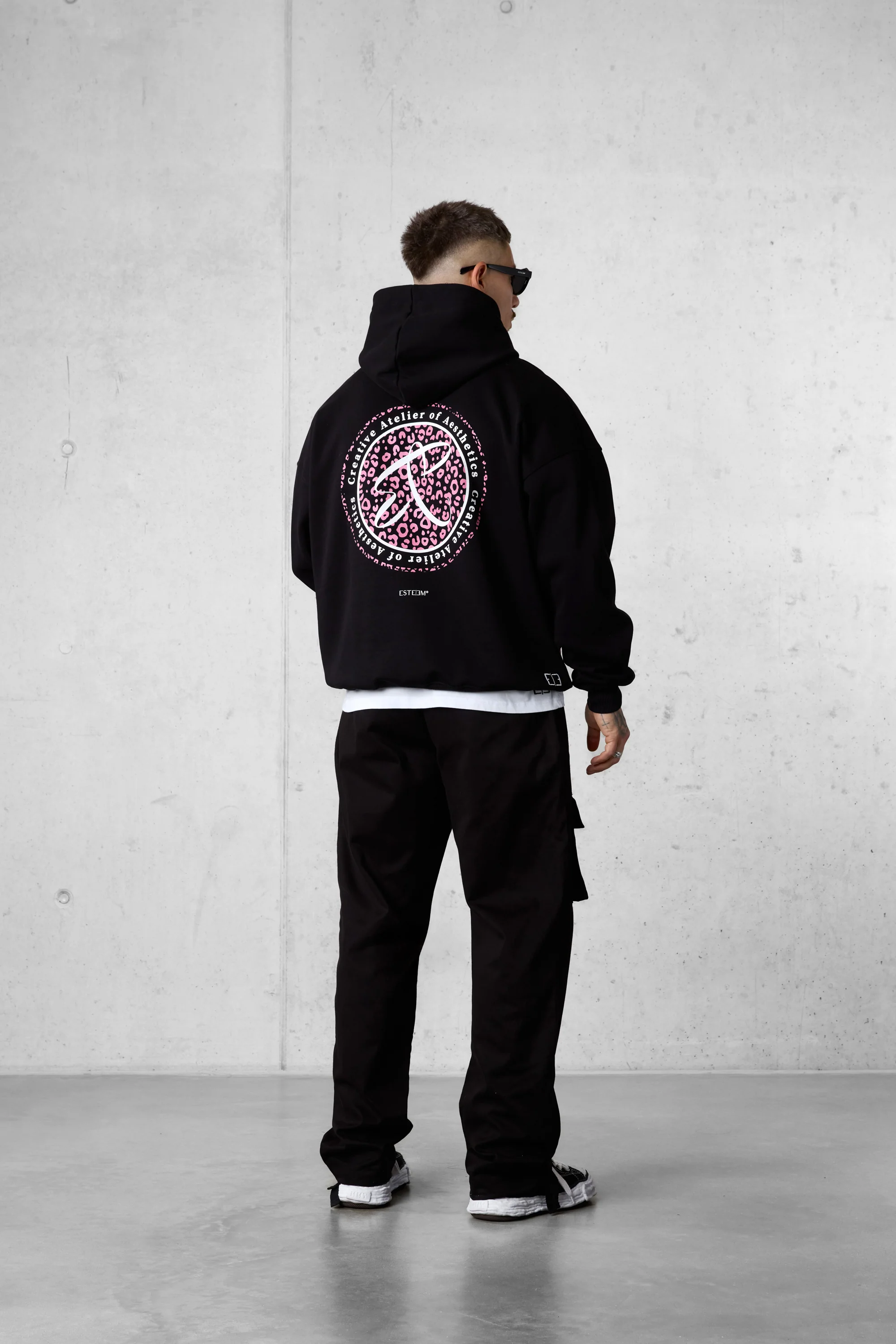 BLACK LEO AESTHETICS OVERSIZED HOODIE - Image 4