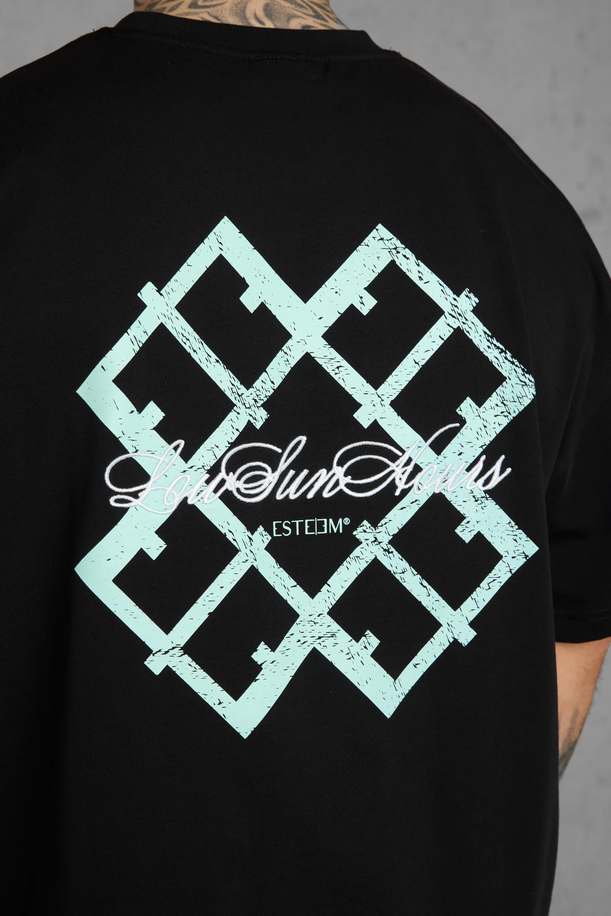 BLACK LOW SUN HOURS OVERSIZED TEE - Image 3