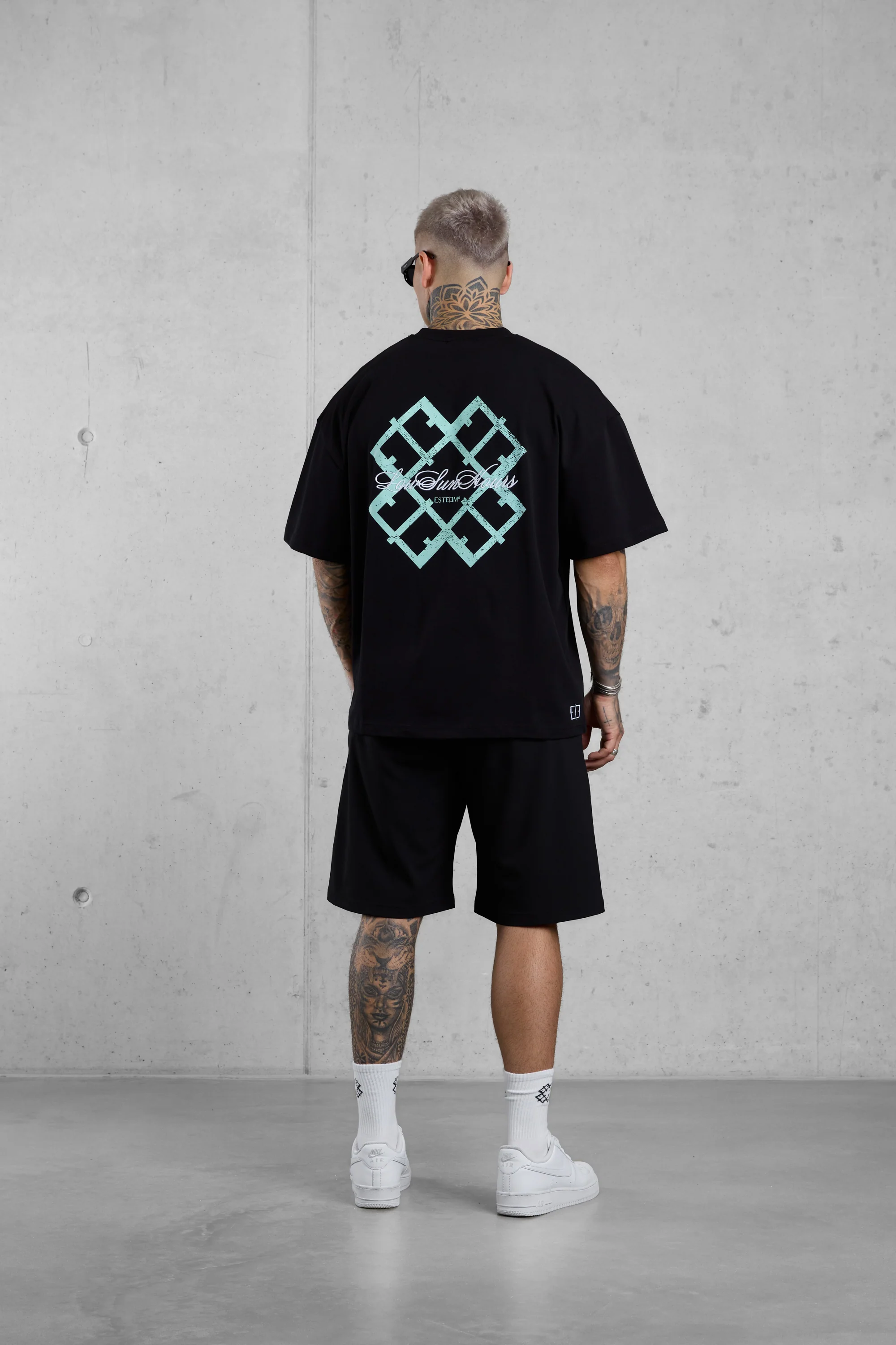 BLACK LOW SUN HOURS OVERSIZED TEE - Image 5