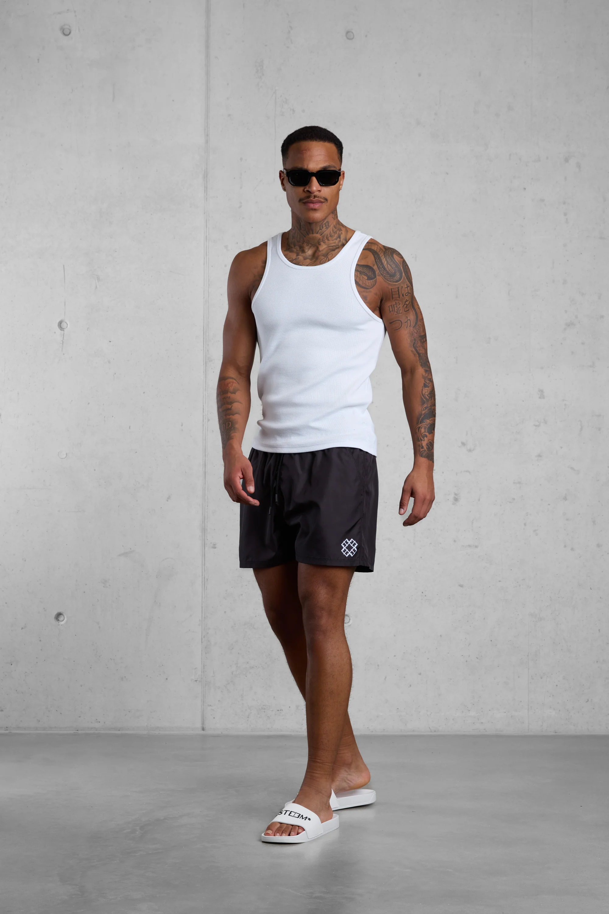 BLACK MONOGRAM SWIMSHORTS - Image 3
