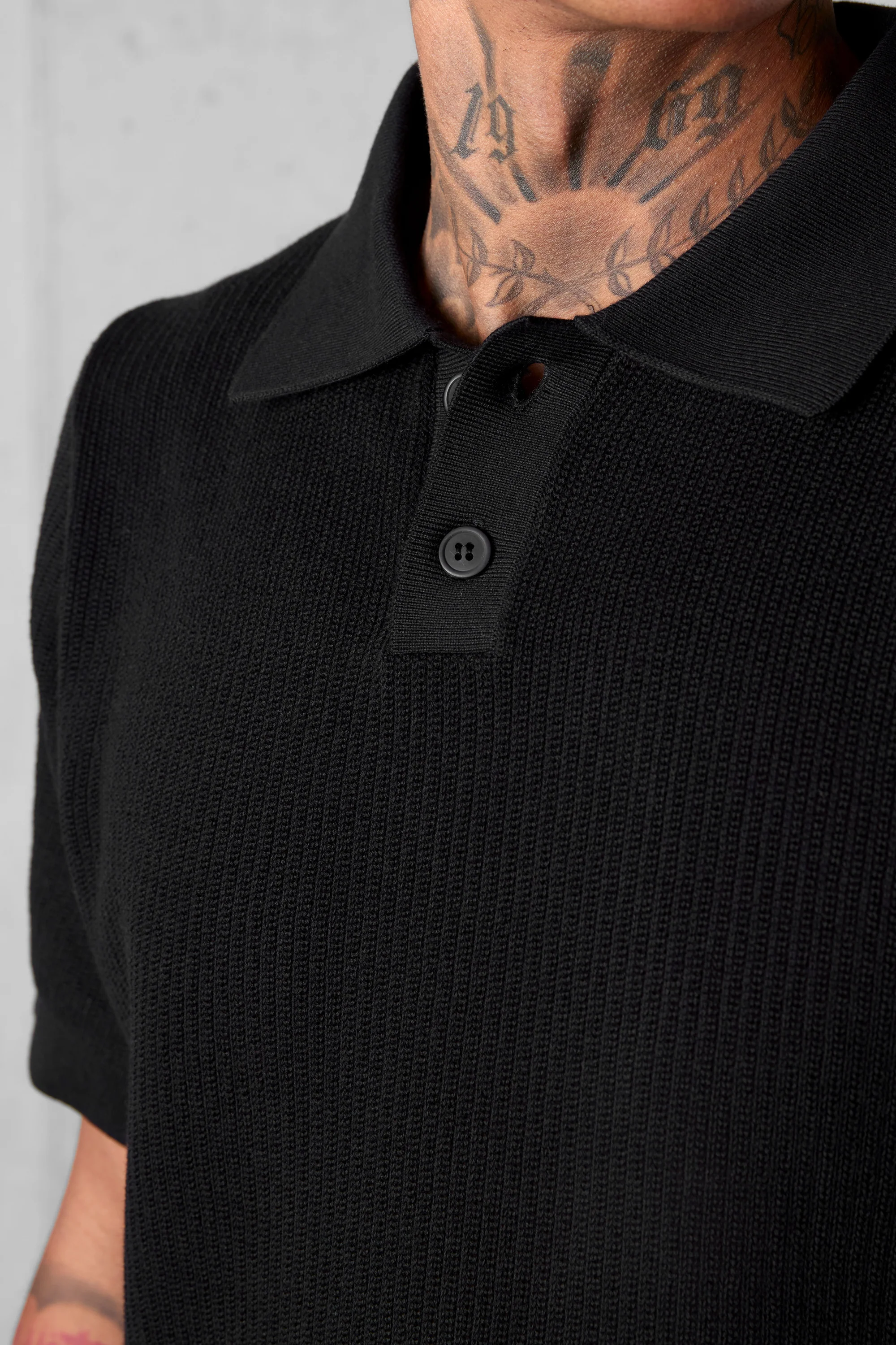 BLACK OVERSIZED KNIT POLOSHIRT - Image 5