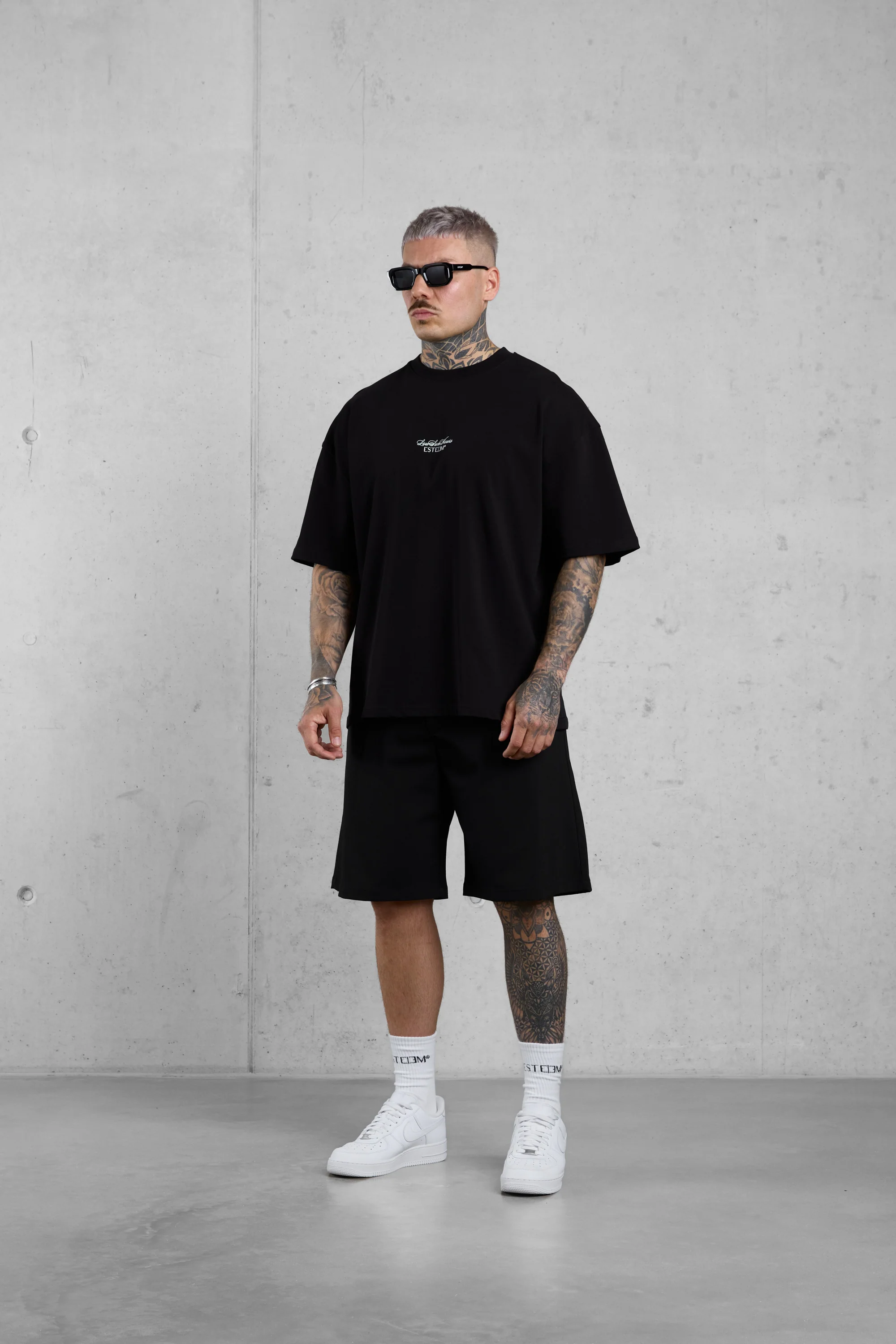 BLACK PALM OVERSIZED TEE 5.0 - Image 2