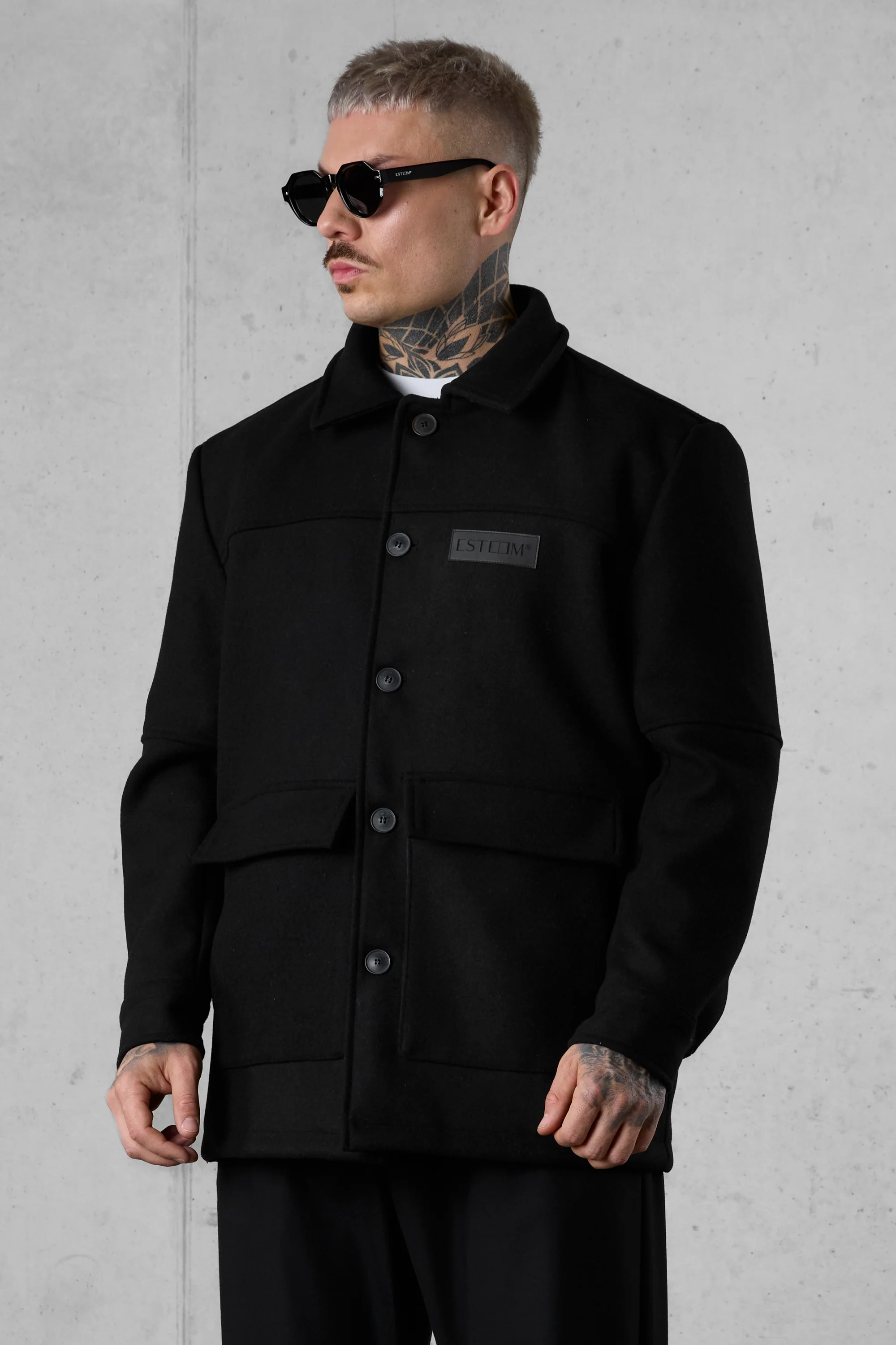 BLACK SHORT COAT - Image 3