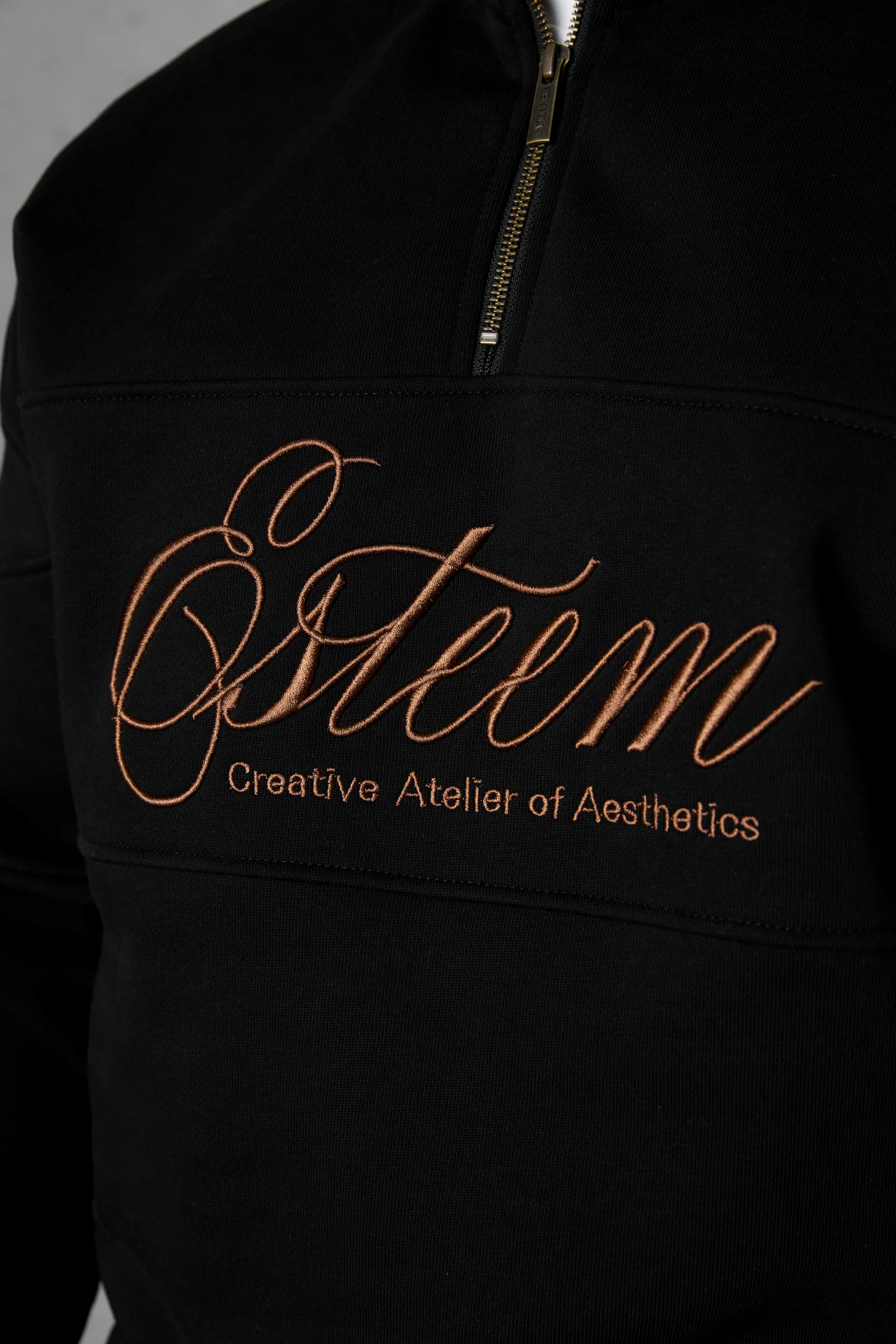 BLACK SIGNATURE AESTHETICS OVERSIZED HALFZIP SWEATER - Image 5