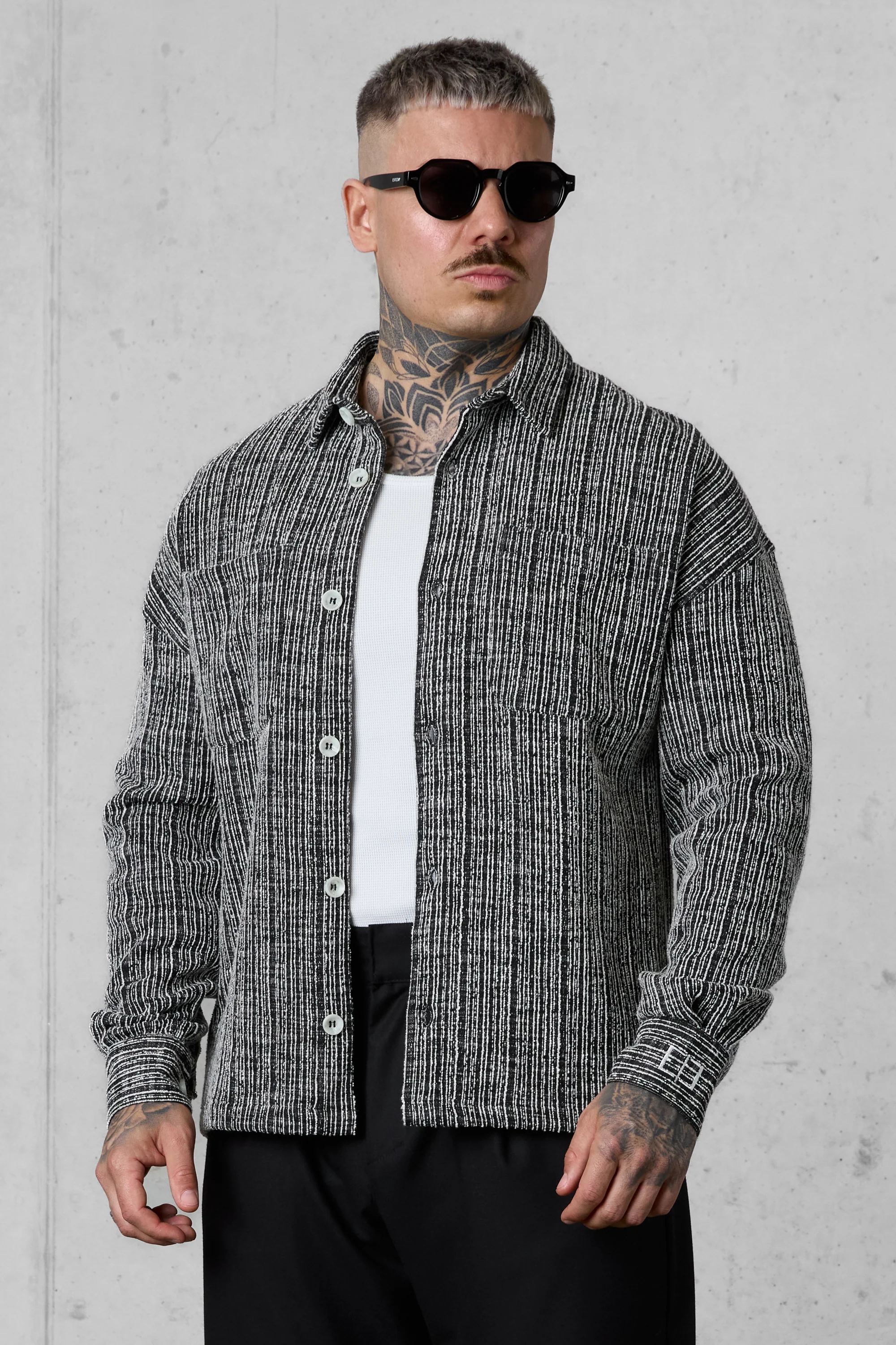 BLACK STRIPED JACQUARD OVERSIZED SHIRT - Image 4