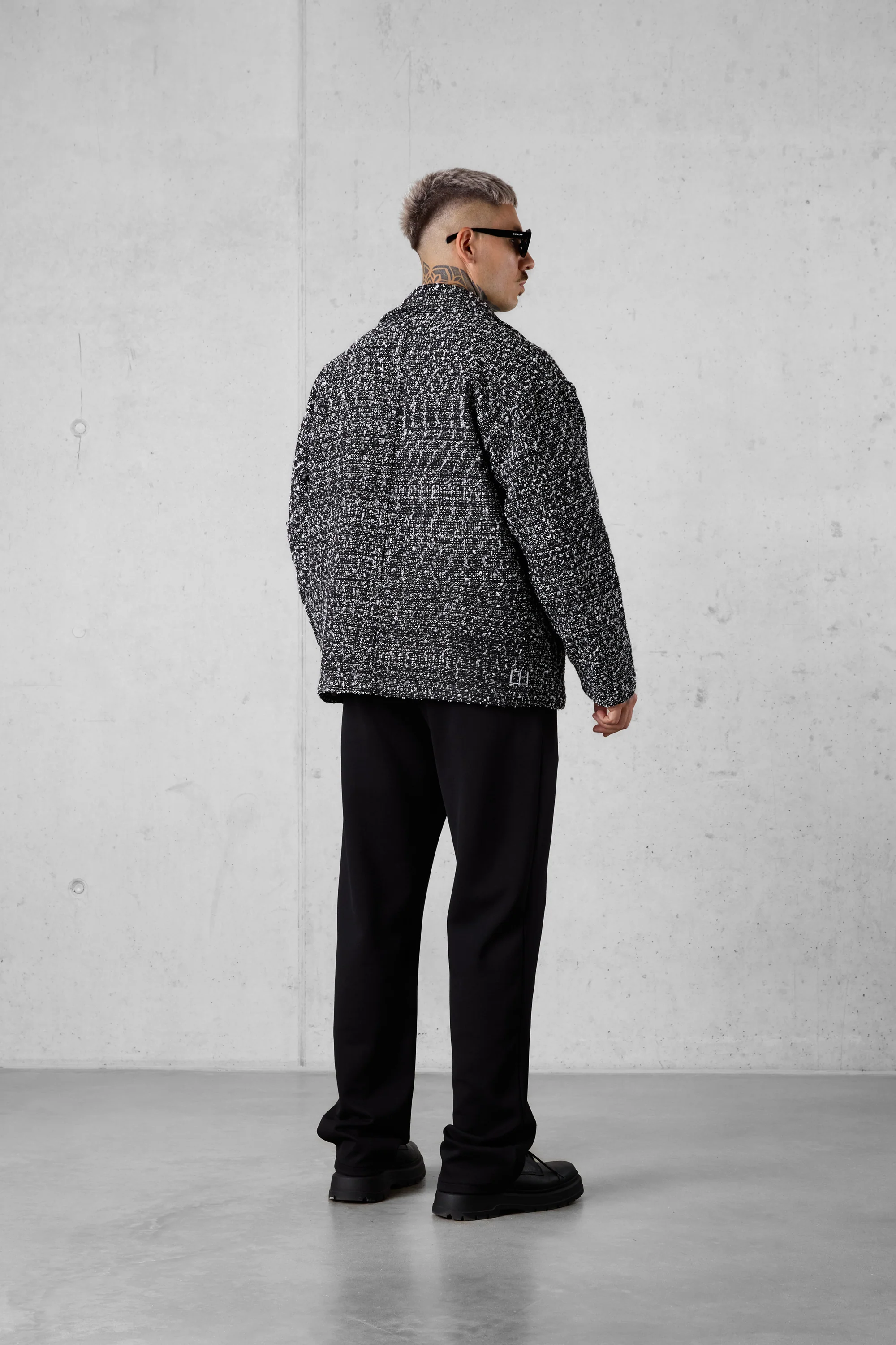 BLACK/WHITE PIXELATED OVERSIZED JACKET - Image 5