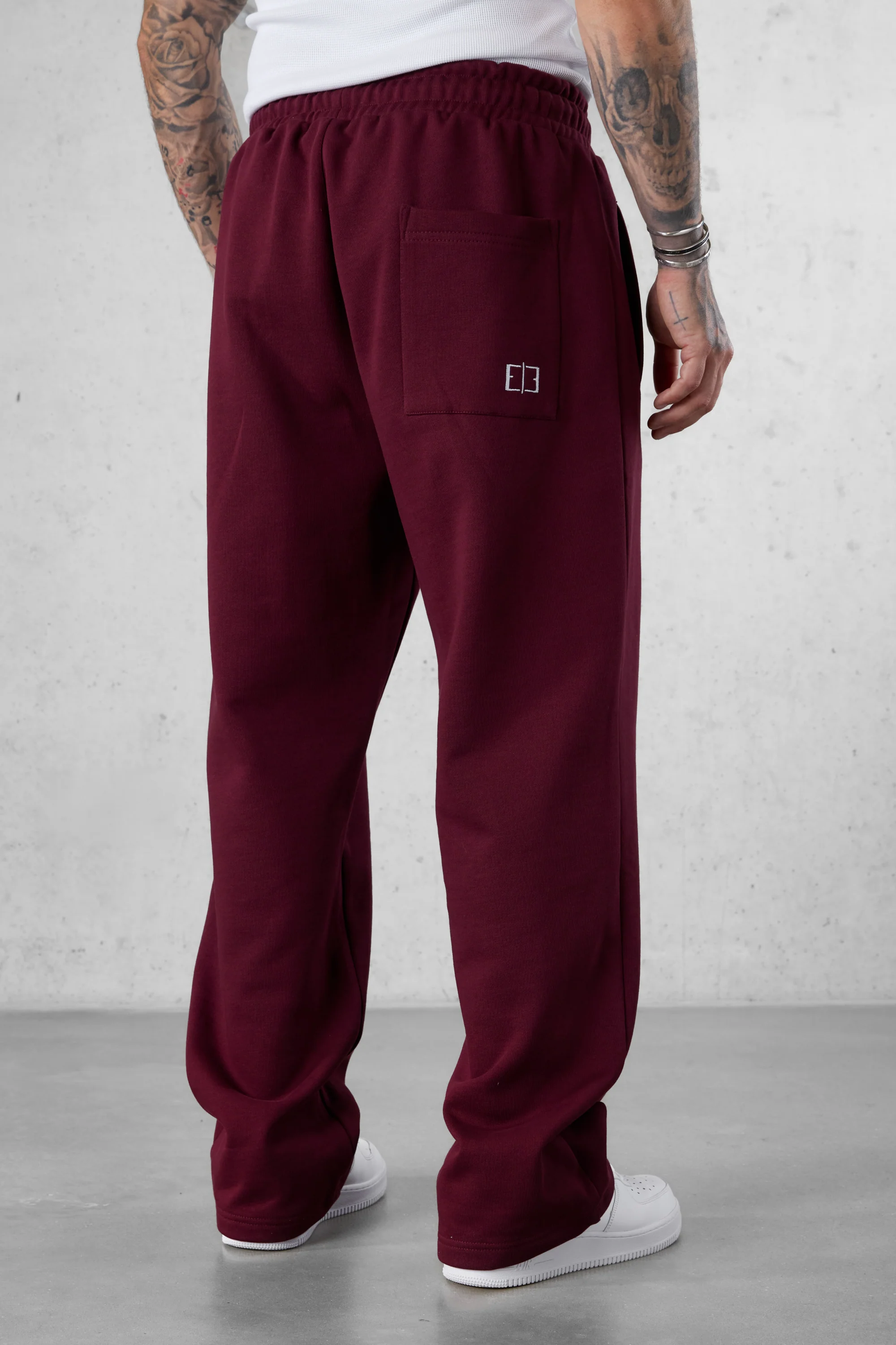 CABERNET DISCREET BAGGY JOGGER - Image 4