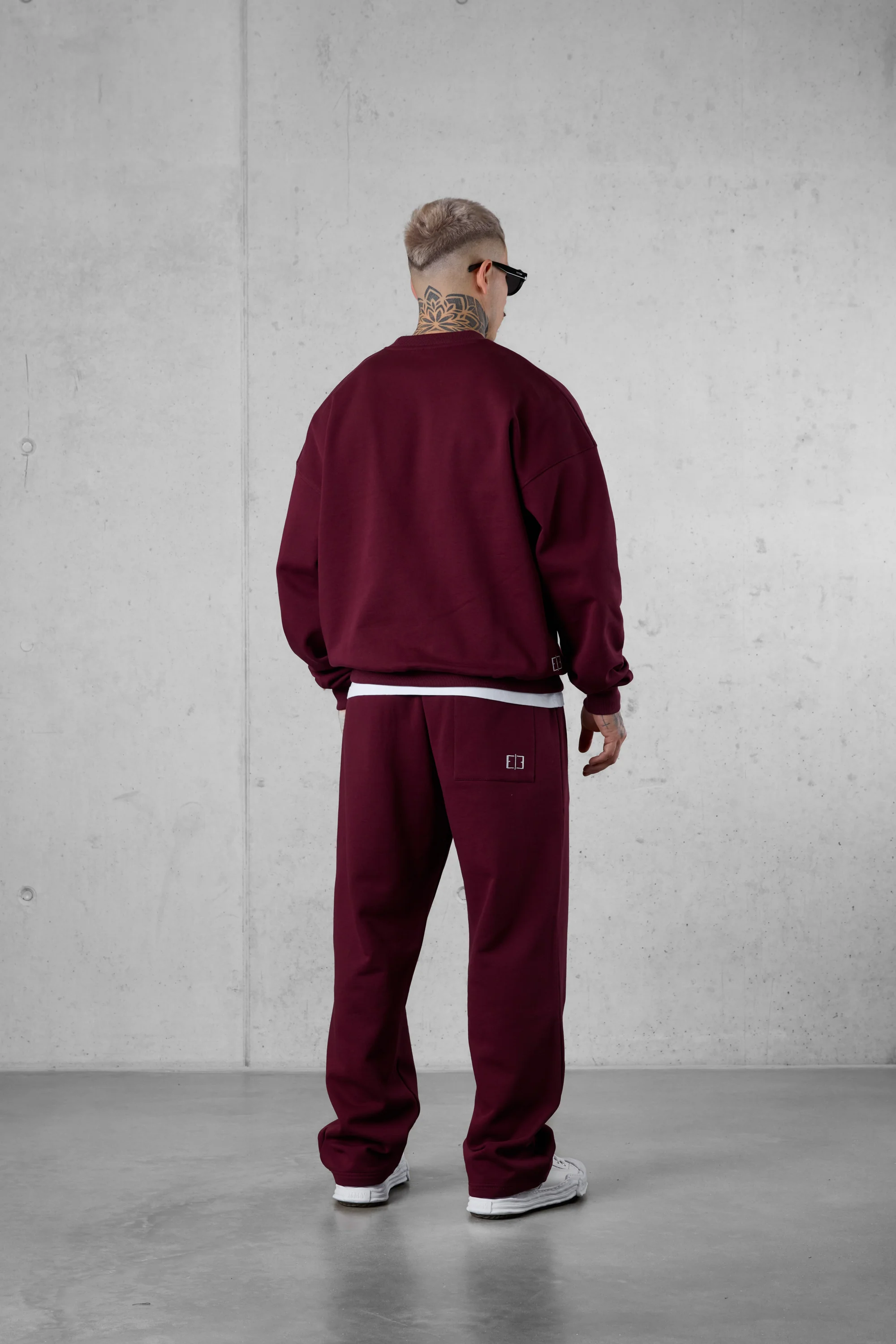 CABERNET DISCREET BAGGY JOGGER - Image 5