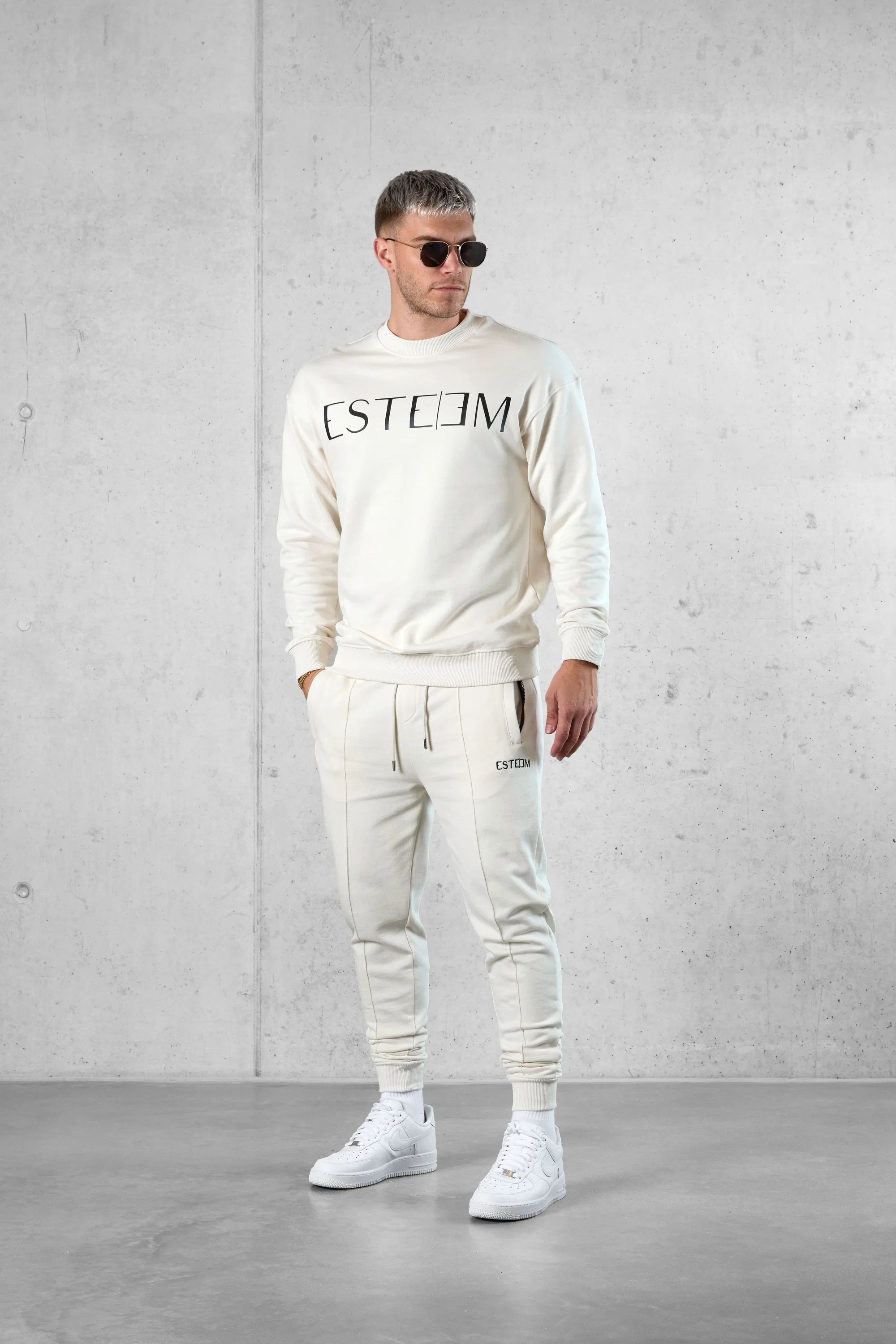 CREAM BASIC SWEATPANTS - Image 2