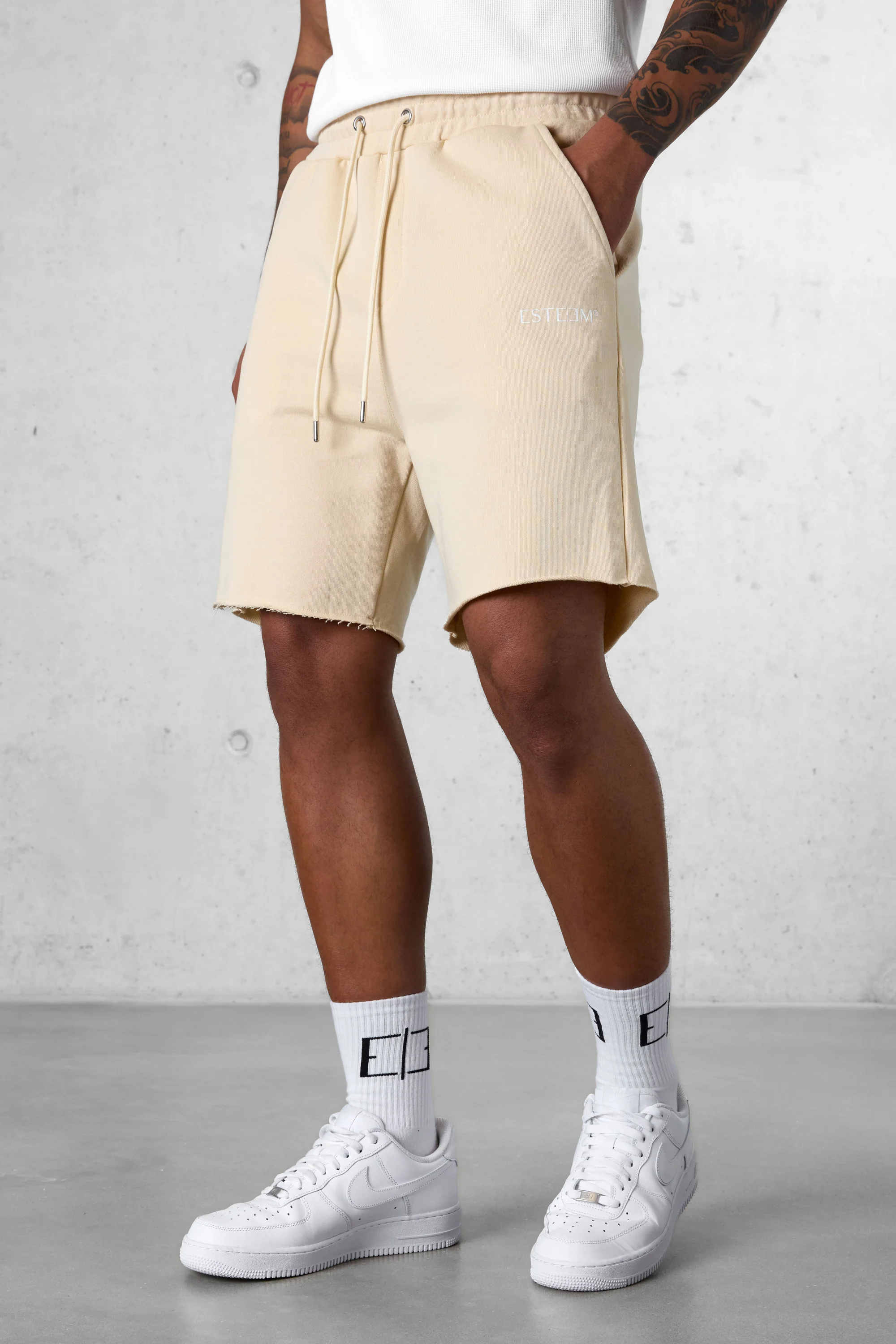CREMEBRULEE DISCREET SWEATSHORTS - Image 3