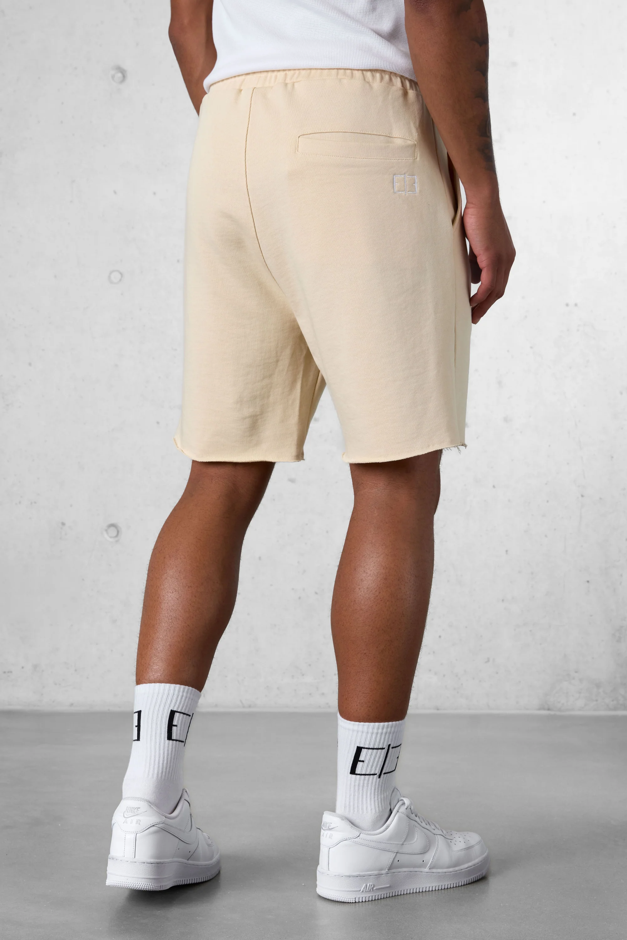 CREMEBRULEE DISCREET SWEATSHORTS - Image 4