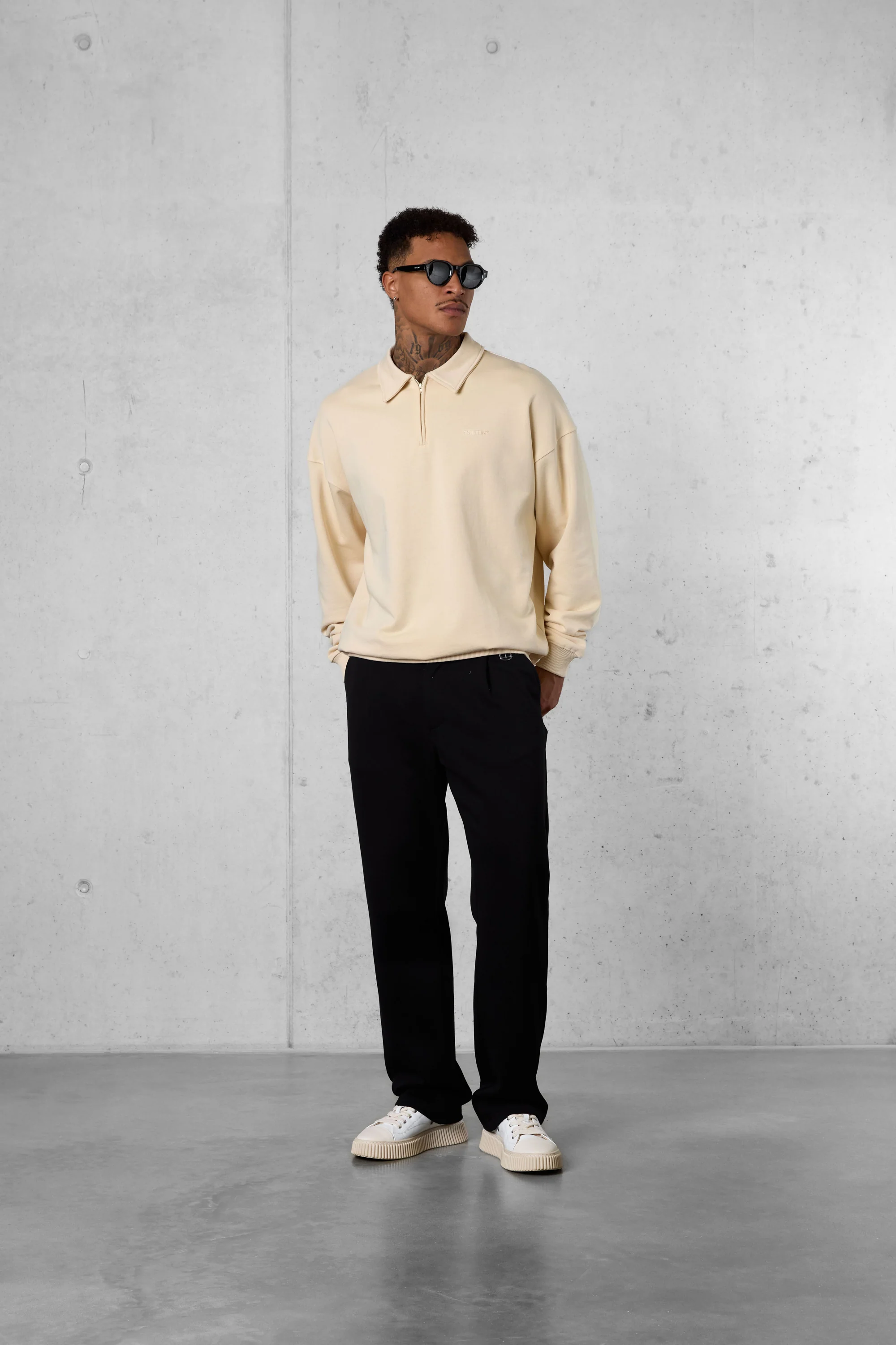 CREMEBRULEE ESSENTIAL OVERSIZED HALFZIP SWEATER - Image 2