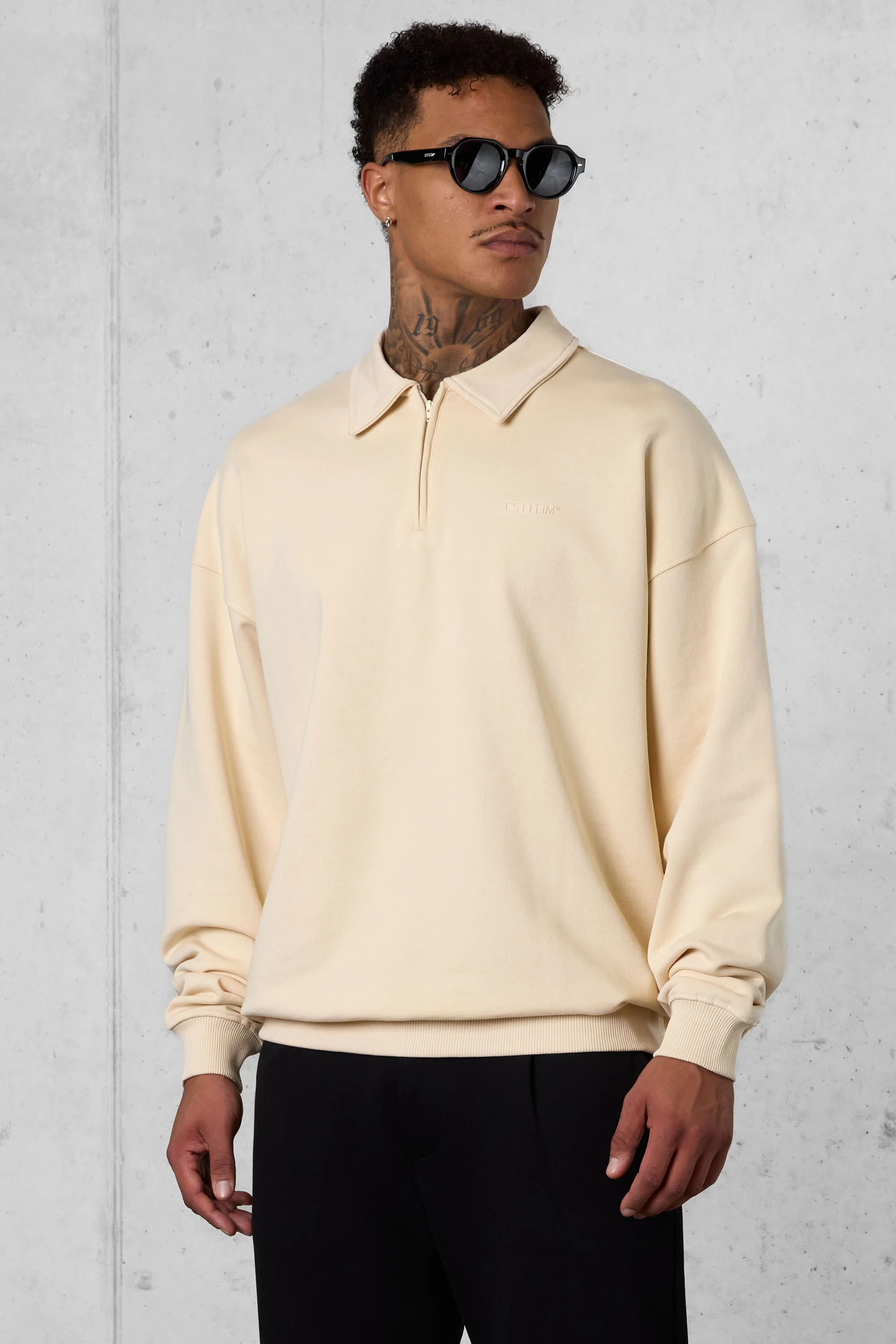 CREMEBRULEE ESSENTIAL OVERSIZED HALFZIP SWEATER - Image 3