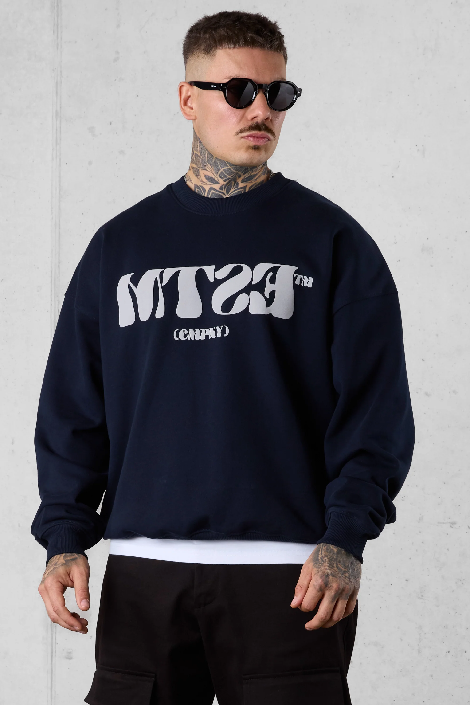 DARKSAPPHIRE CMPNY OVERSIZED SWEATER - Image 3