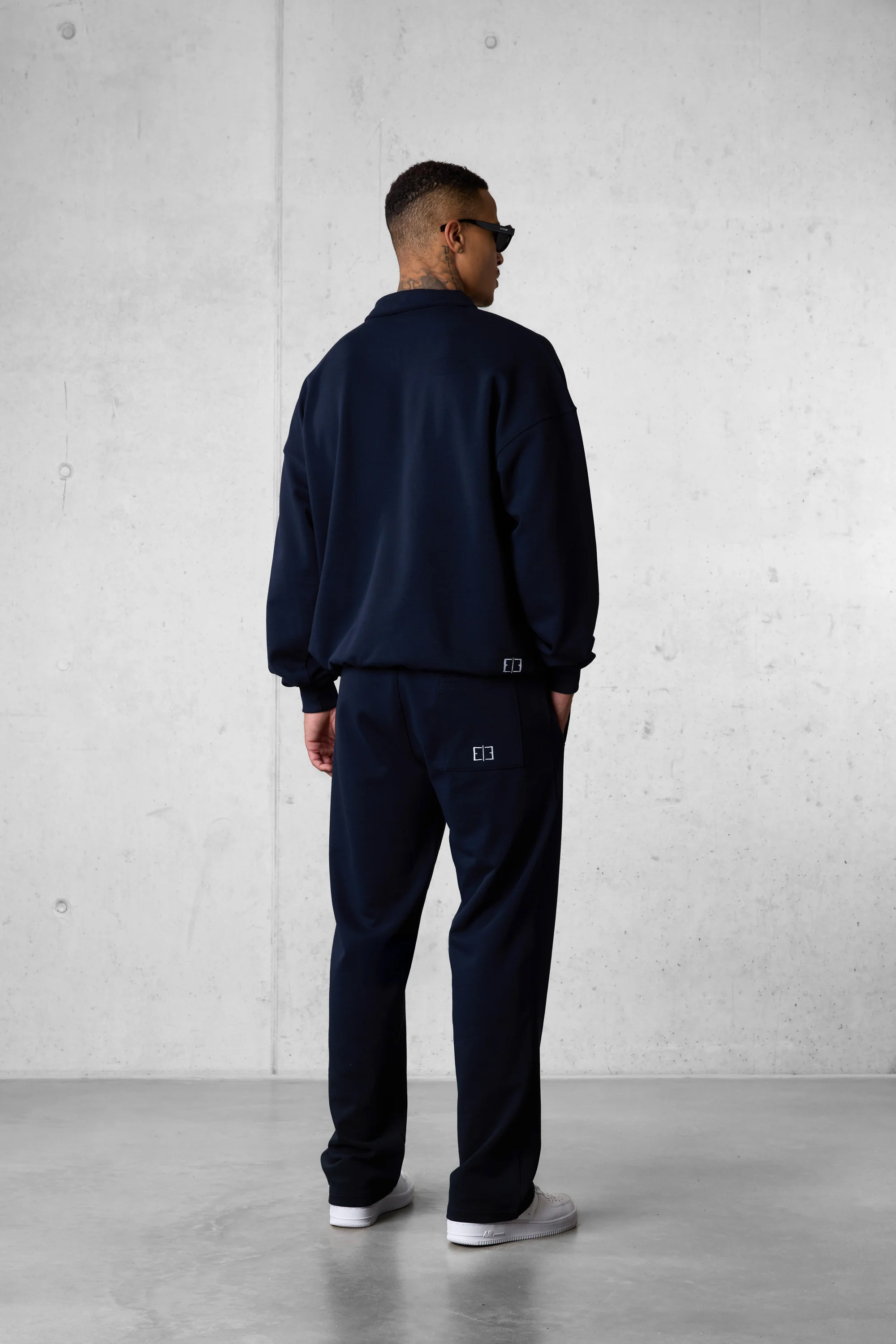 DARKSAPPHIRE ESSENTIAL LOOSE SWEATPANTS - Image 5