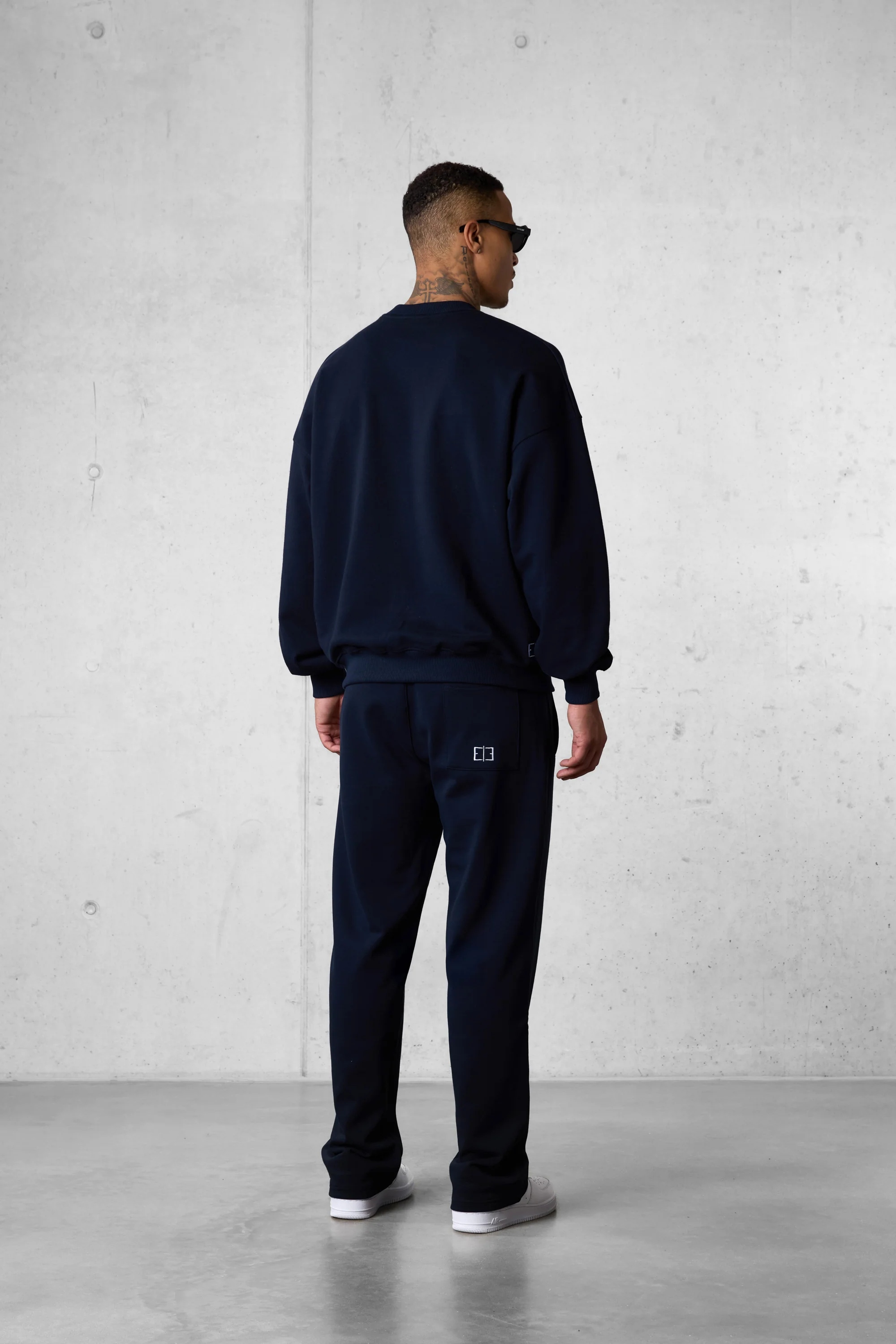 DARKSAPPHIRE LOGOS OVERSIZED SWEATER - Image 4