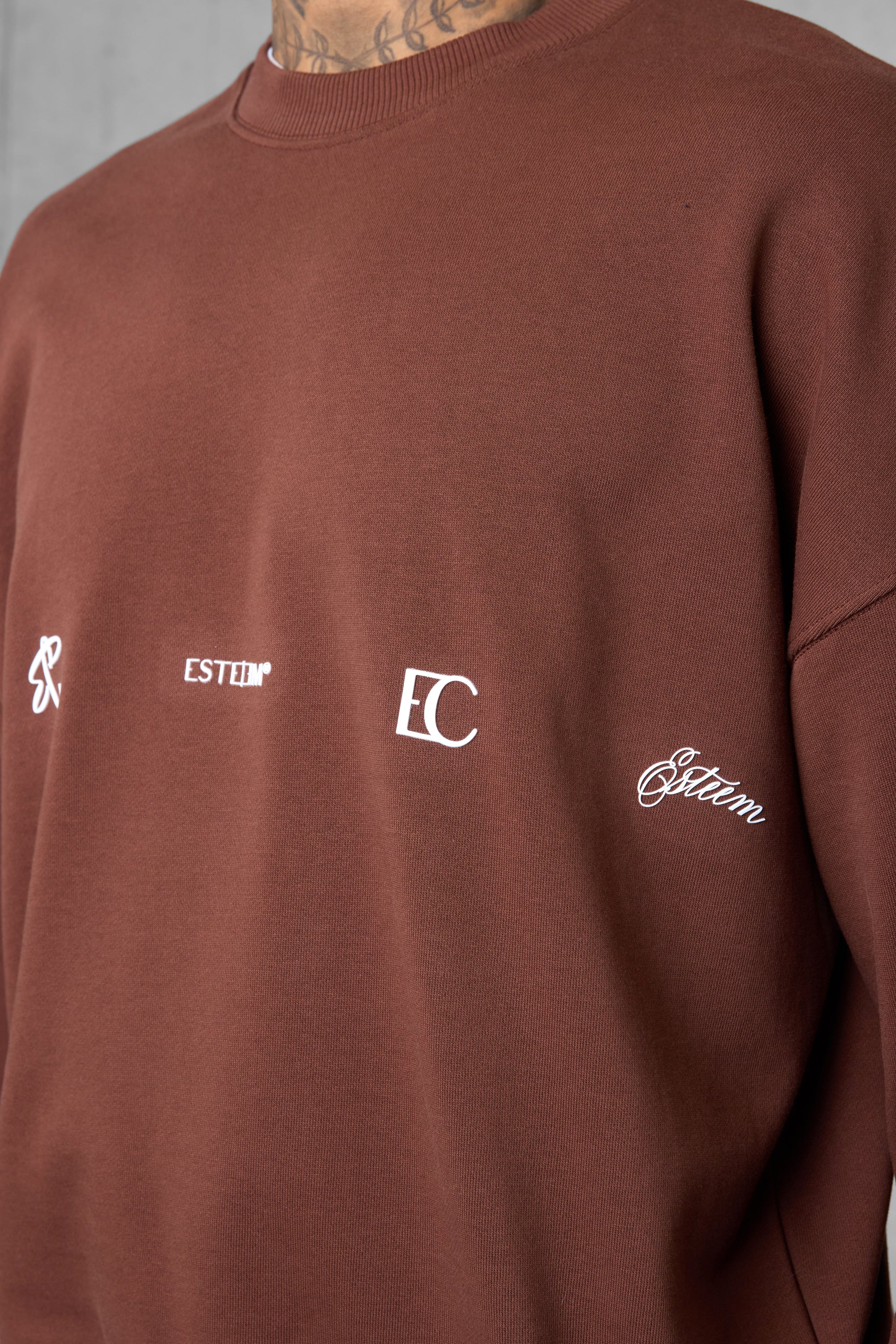 DOWNTOWNBROWN LOGOS OVERSIZED SWEATER - Image 5