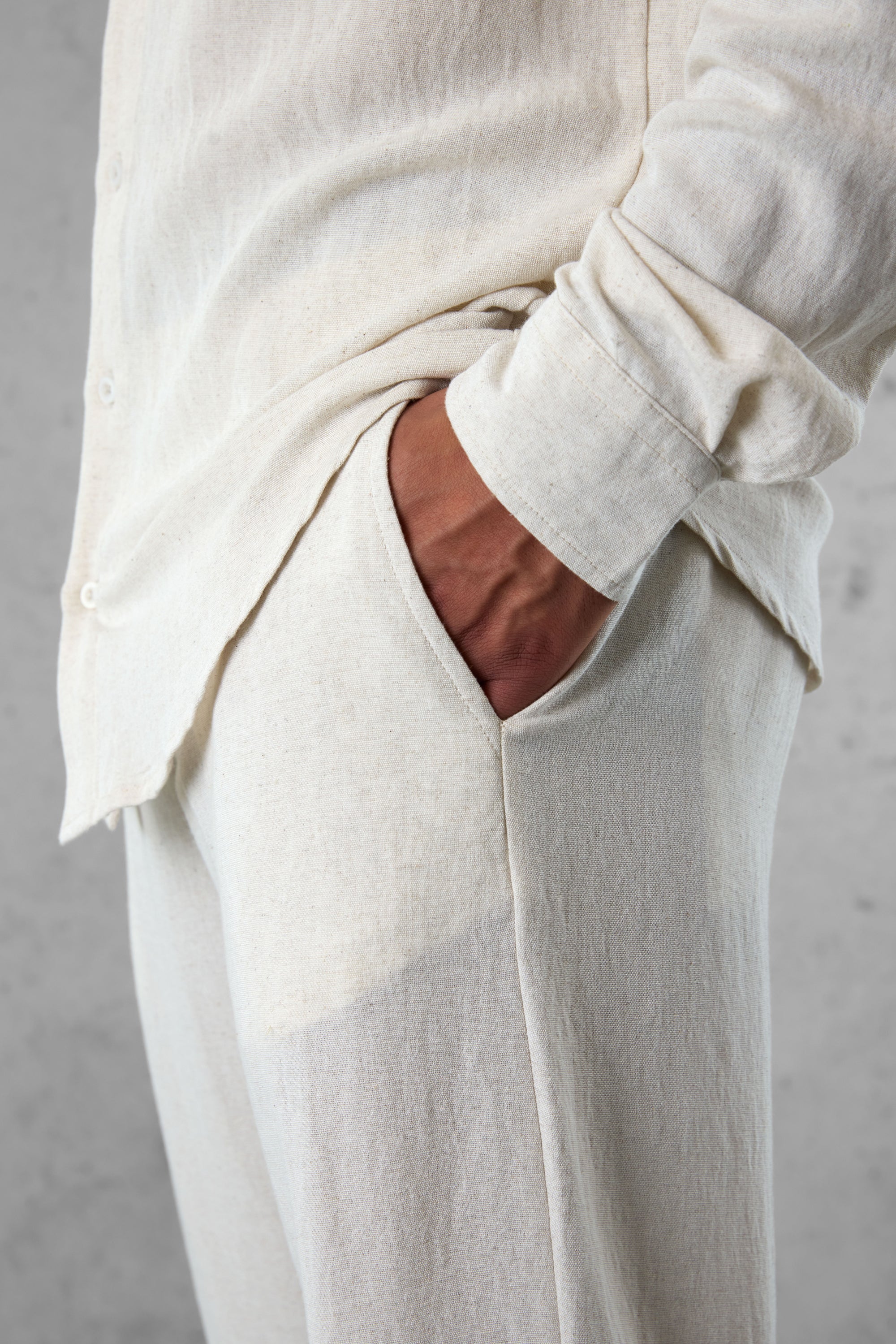 ECRU LINEN PANTS - Image 5