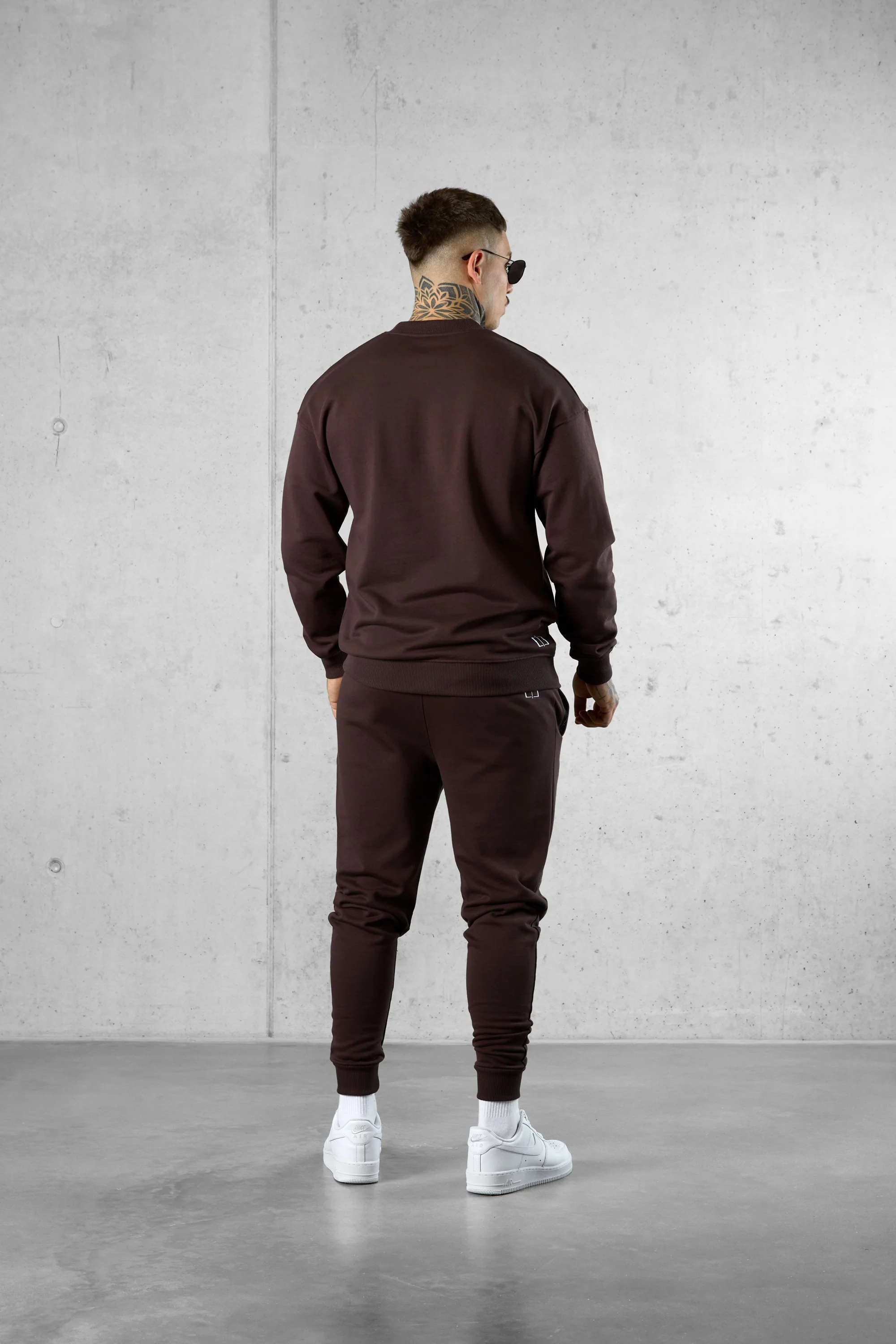 ESPRESSO LETTERING SWEATER - Image 4