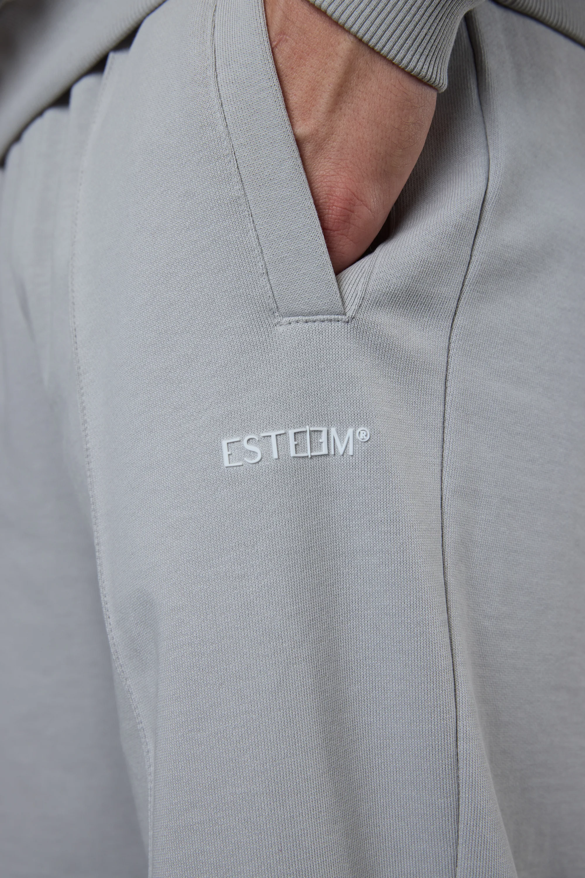 GREY ESSENTIAL LOOSE SWEATPANTS - Image 6