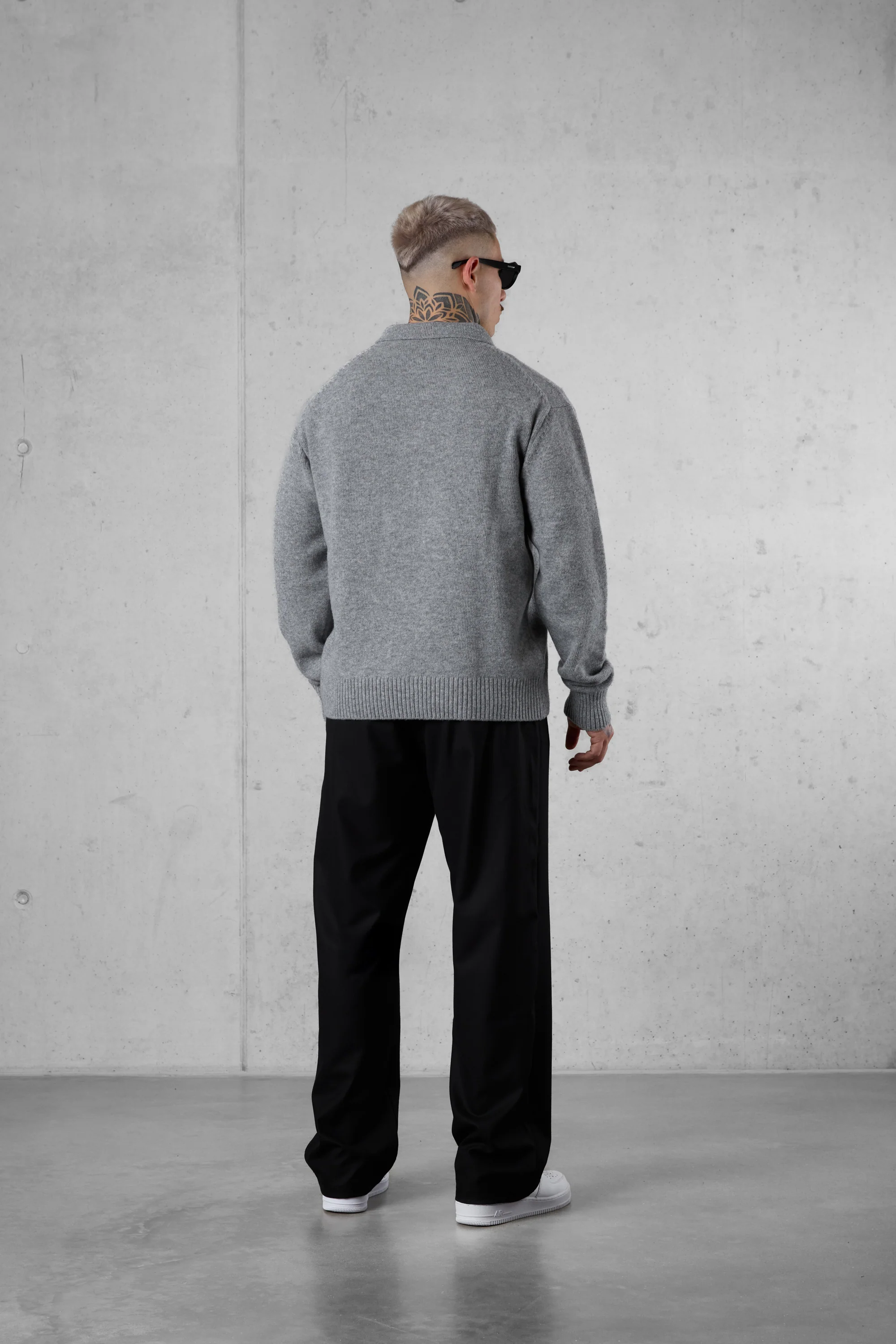 GREY KNIT POLO SWEATER - Image 5