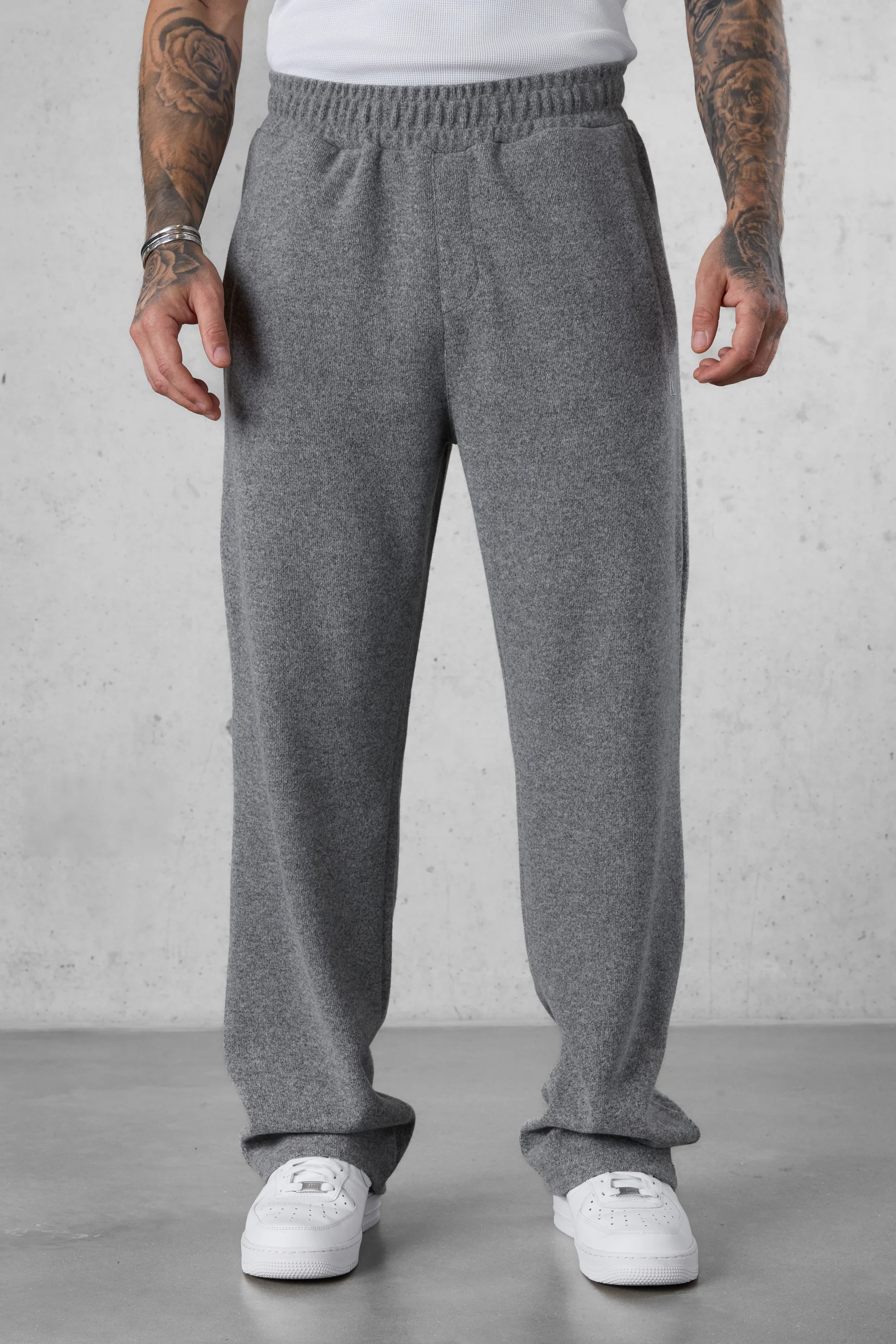 GREY MELANGE COMFY LOOSE SWEATPANTS - Image 4