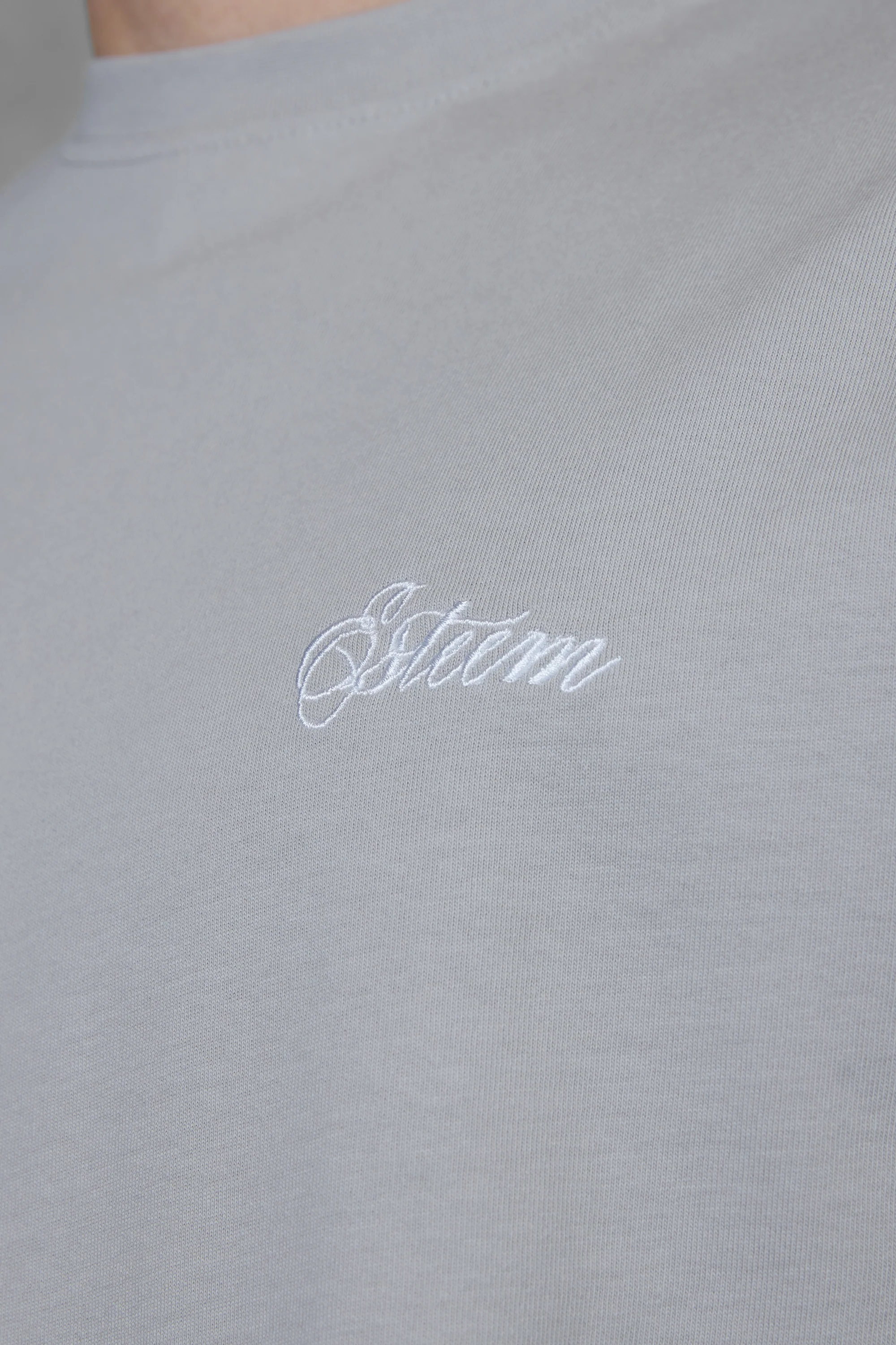 GREY SIGNATURE REGULAR TEE - Image 5