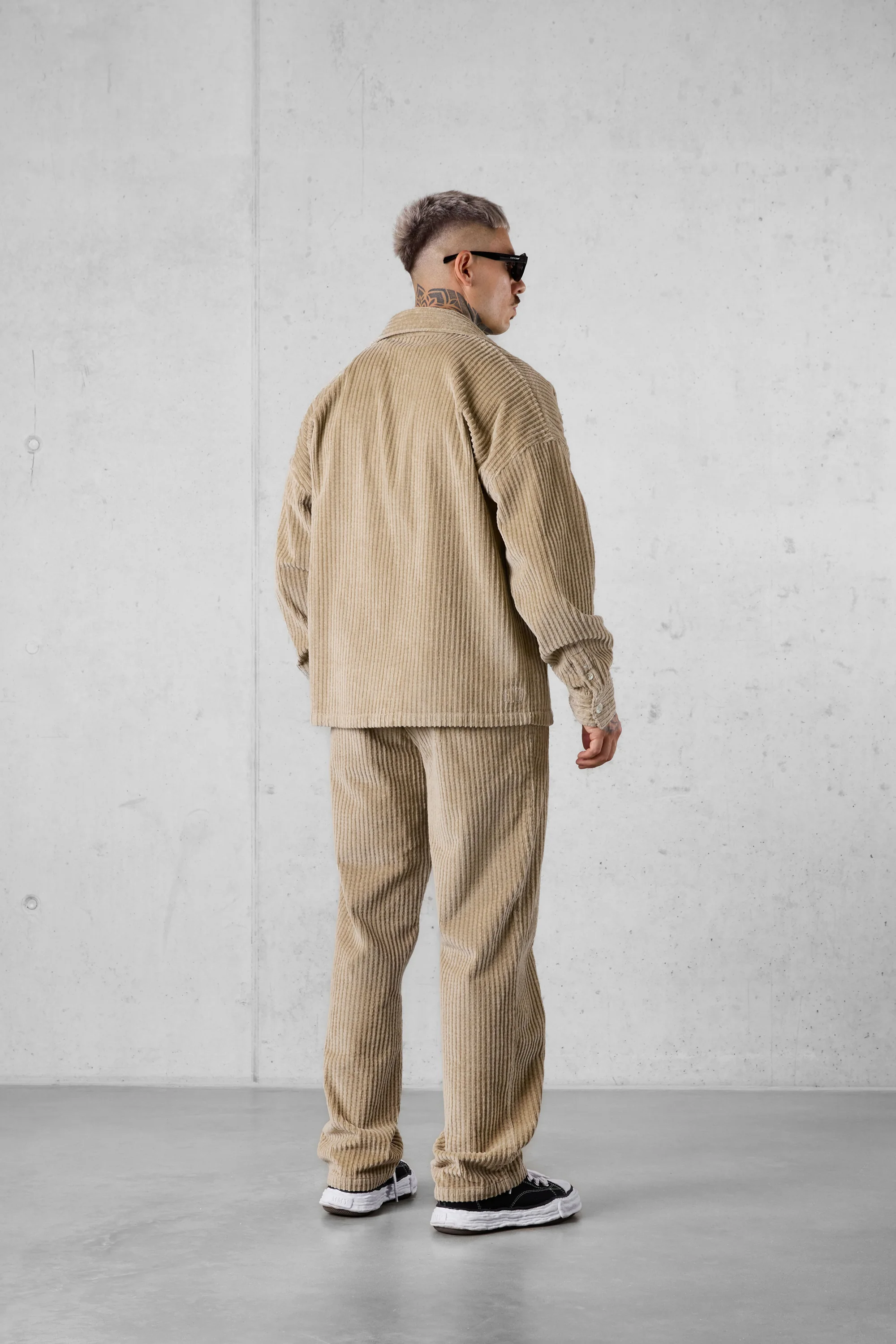 LIGHTBROWN CORD OVERSIZED SHIRT - Image 5