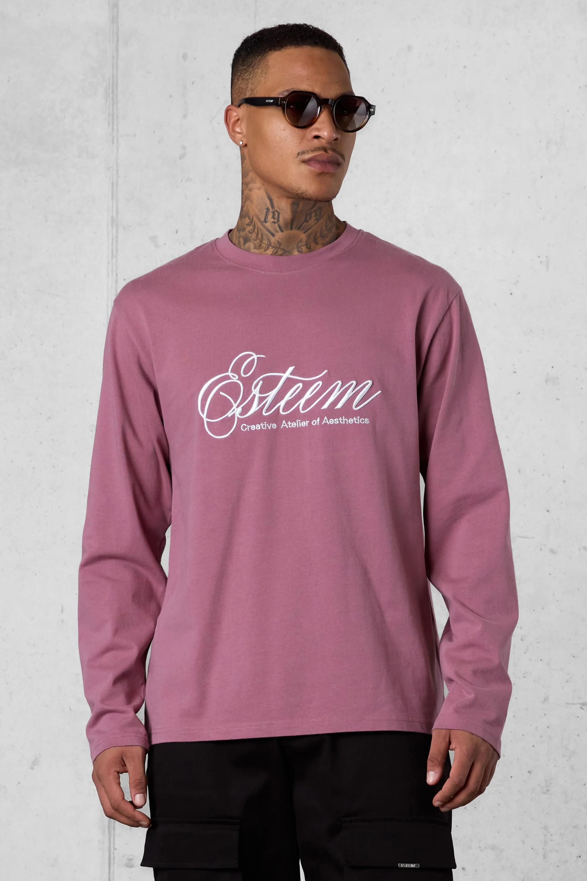 MAUVEROSE SIGNATURE AESTHETICS LONGSLEEVE - Image 3