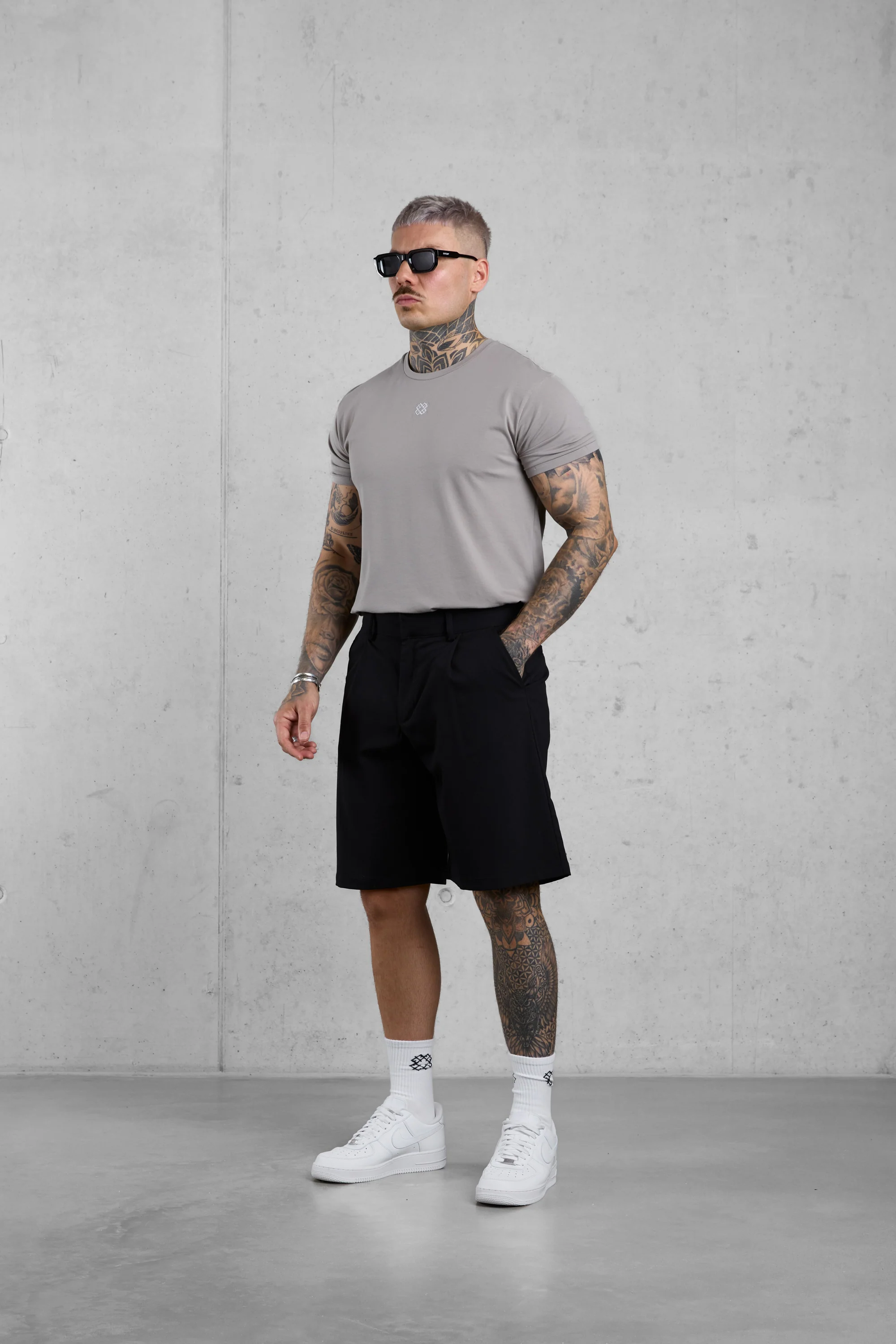 MINERALGREY MONOGRAM TEE - Image 2