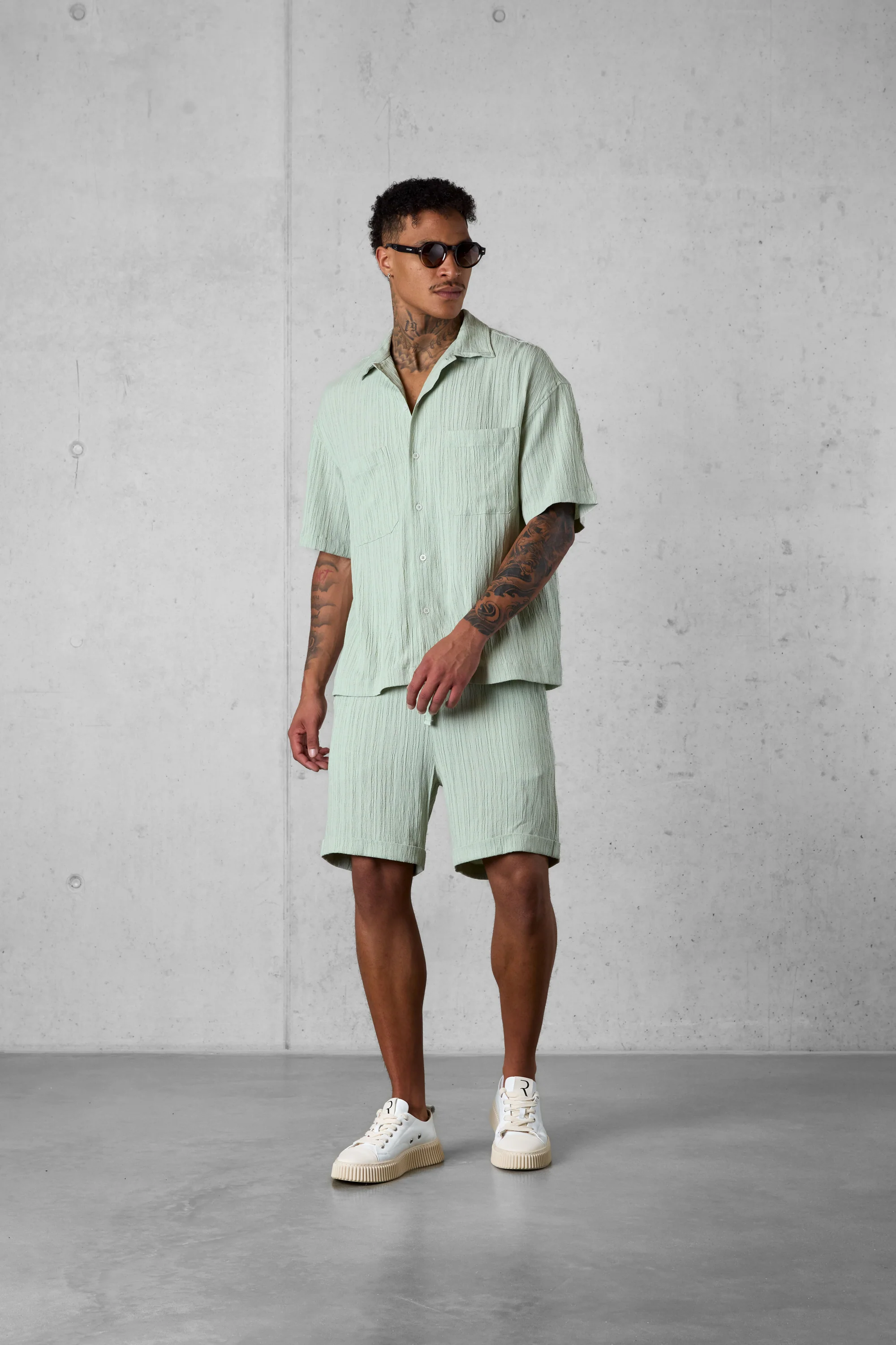 MINT STRIPED SHORTS - Image 2