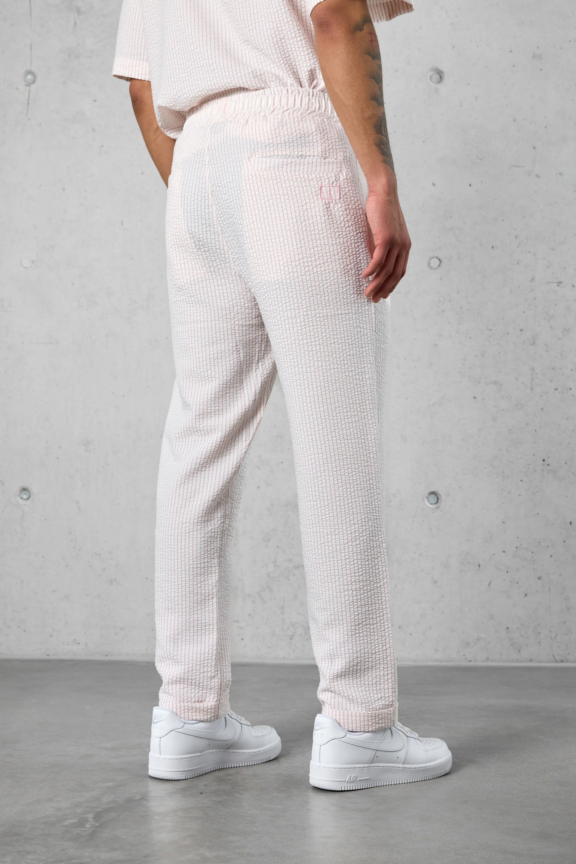 OFFWHITE ROSE STRIPED PANTS - Image 4