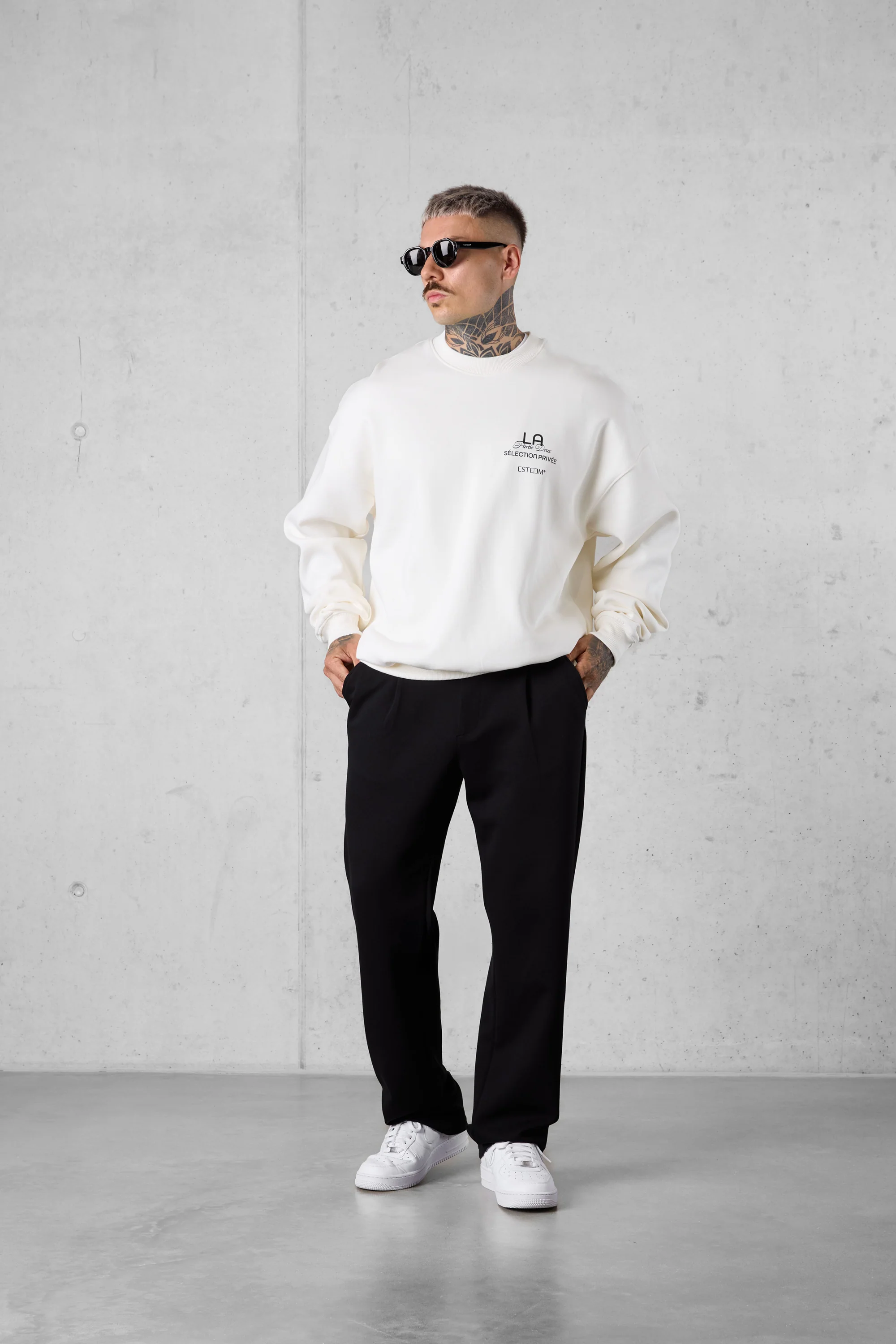 OFFWHITE SÉLECTION PRIVÉE OVERSIZED SWEATER - Image 2