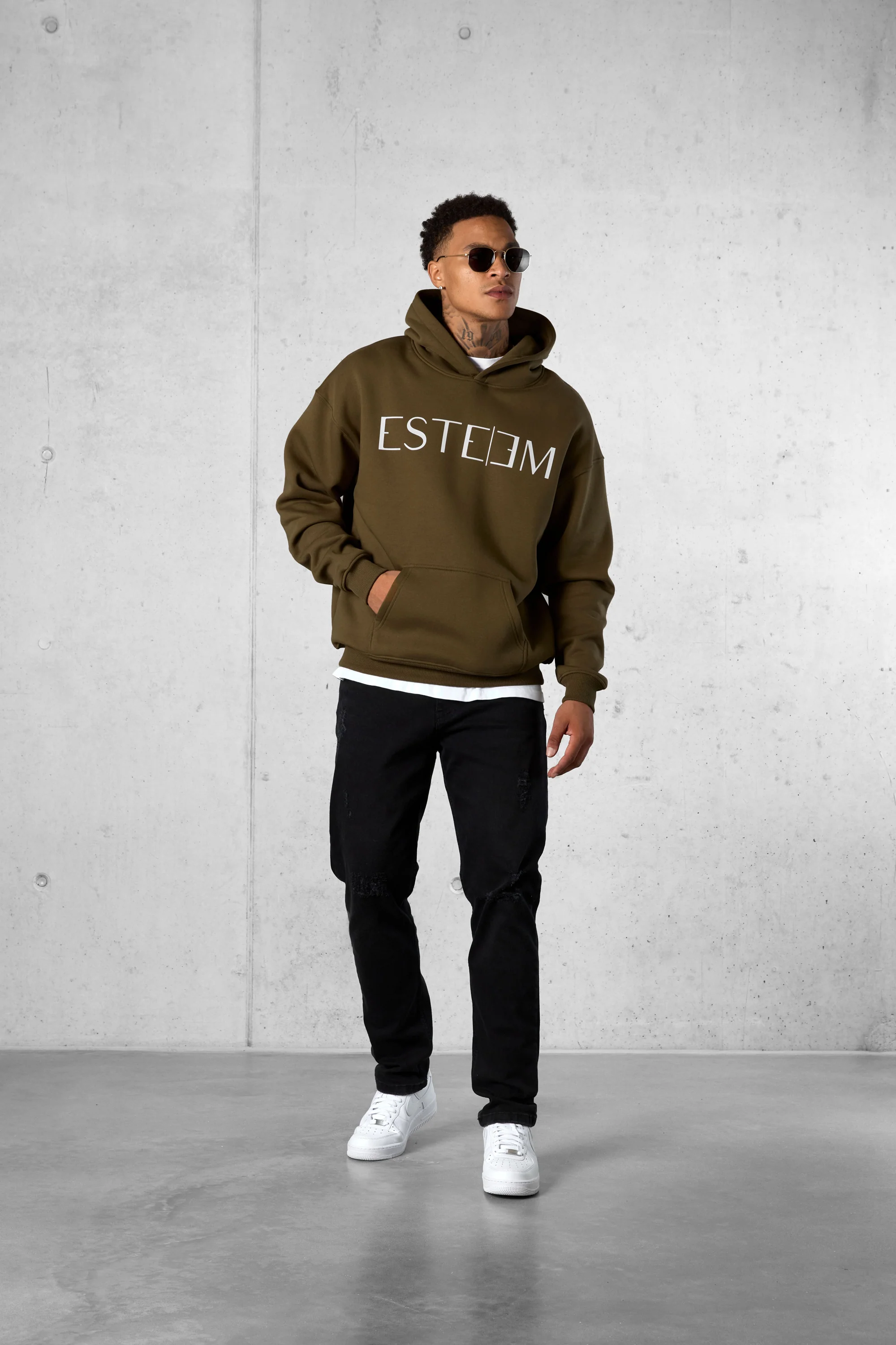 OLIVE LETTERING OVERSIZED HOODIE - Image 3