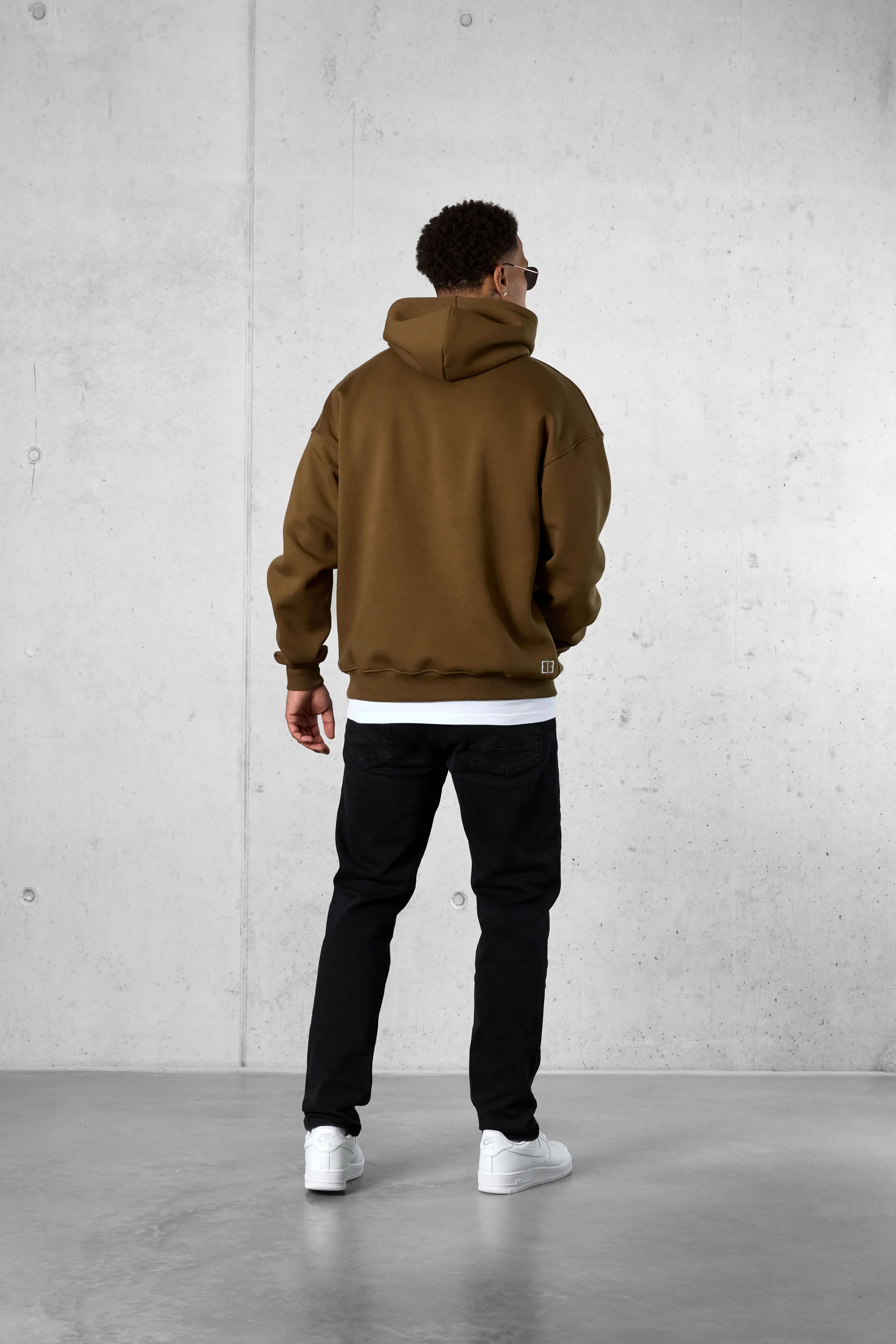 OLIVE LETTERING OVERSIZED HOODIE - Image 4