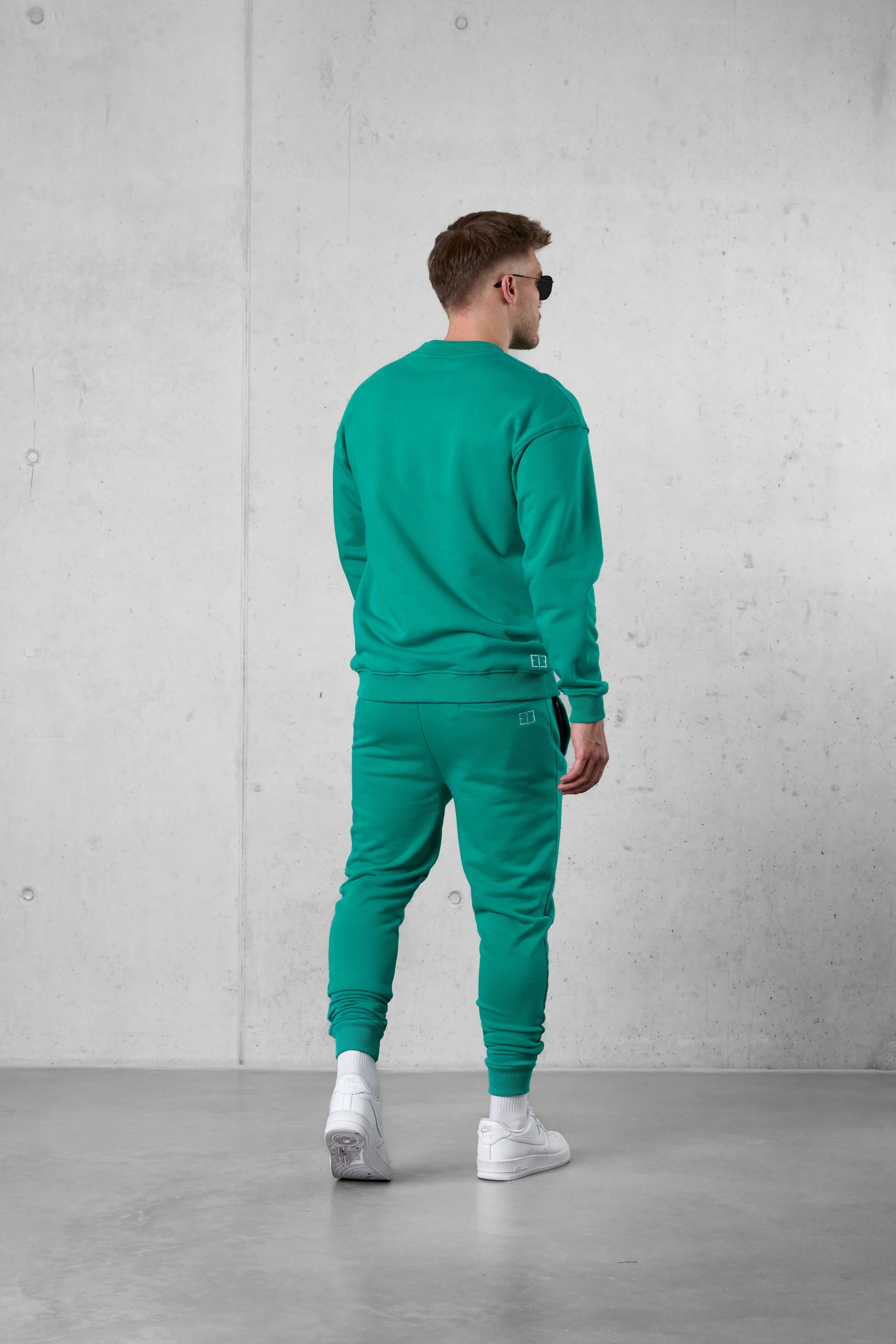 PEPPER GREEN LETTERING SWEATER - Image 4