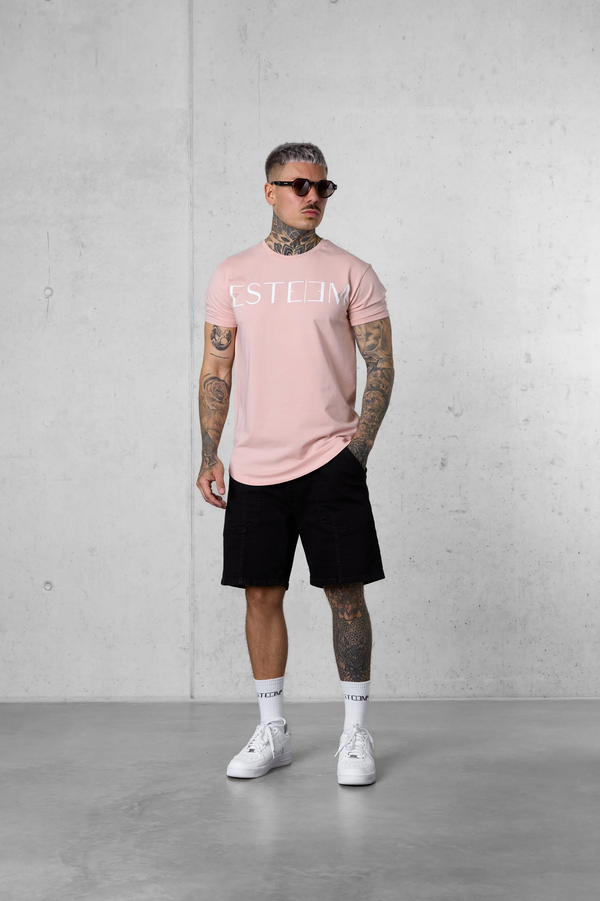 SMOKEROSE LETTERING TEE - Image 2