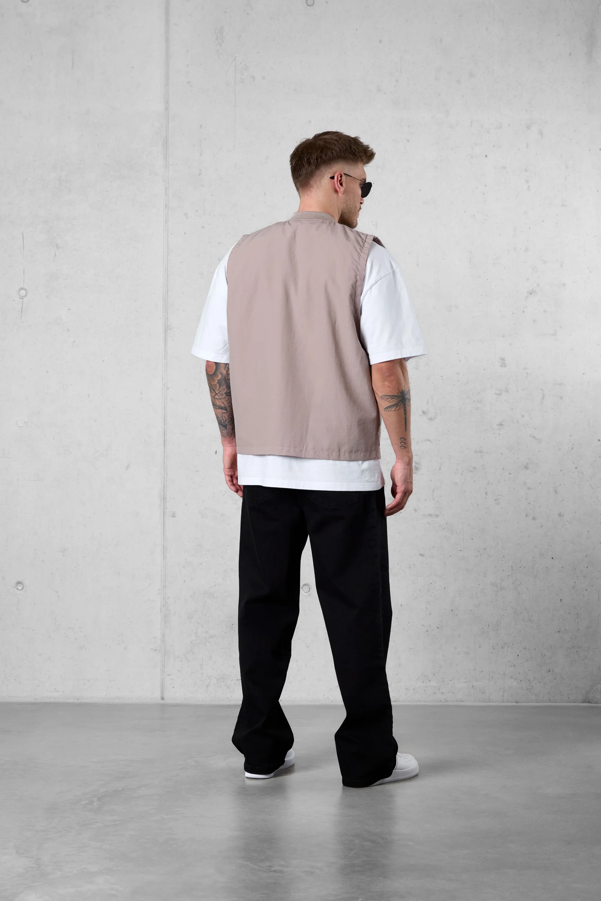 STONE NYLON VEST - Image 4