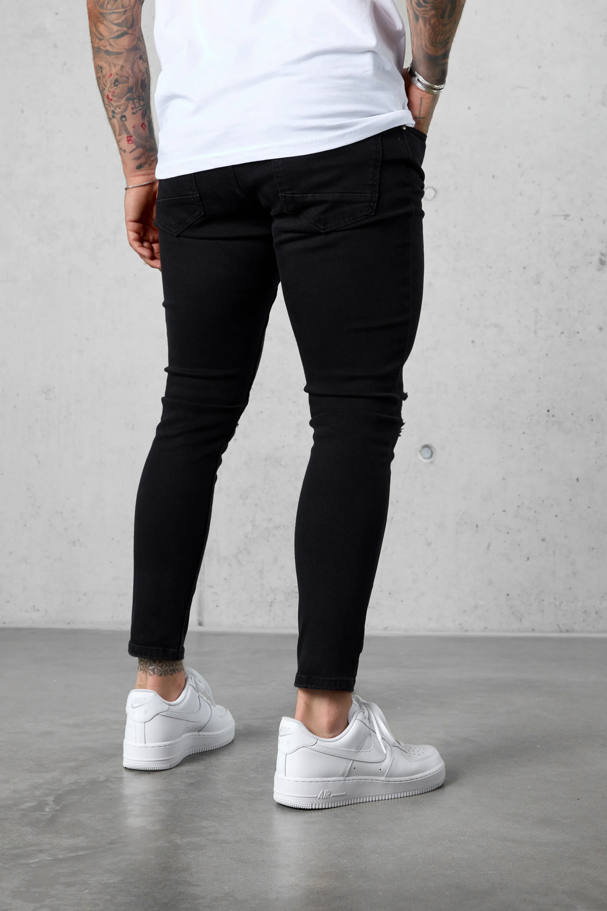 WASHED BLACK DESTROYED JEANS 5.0 - Image 4