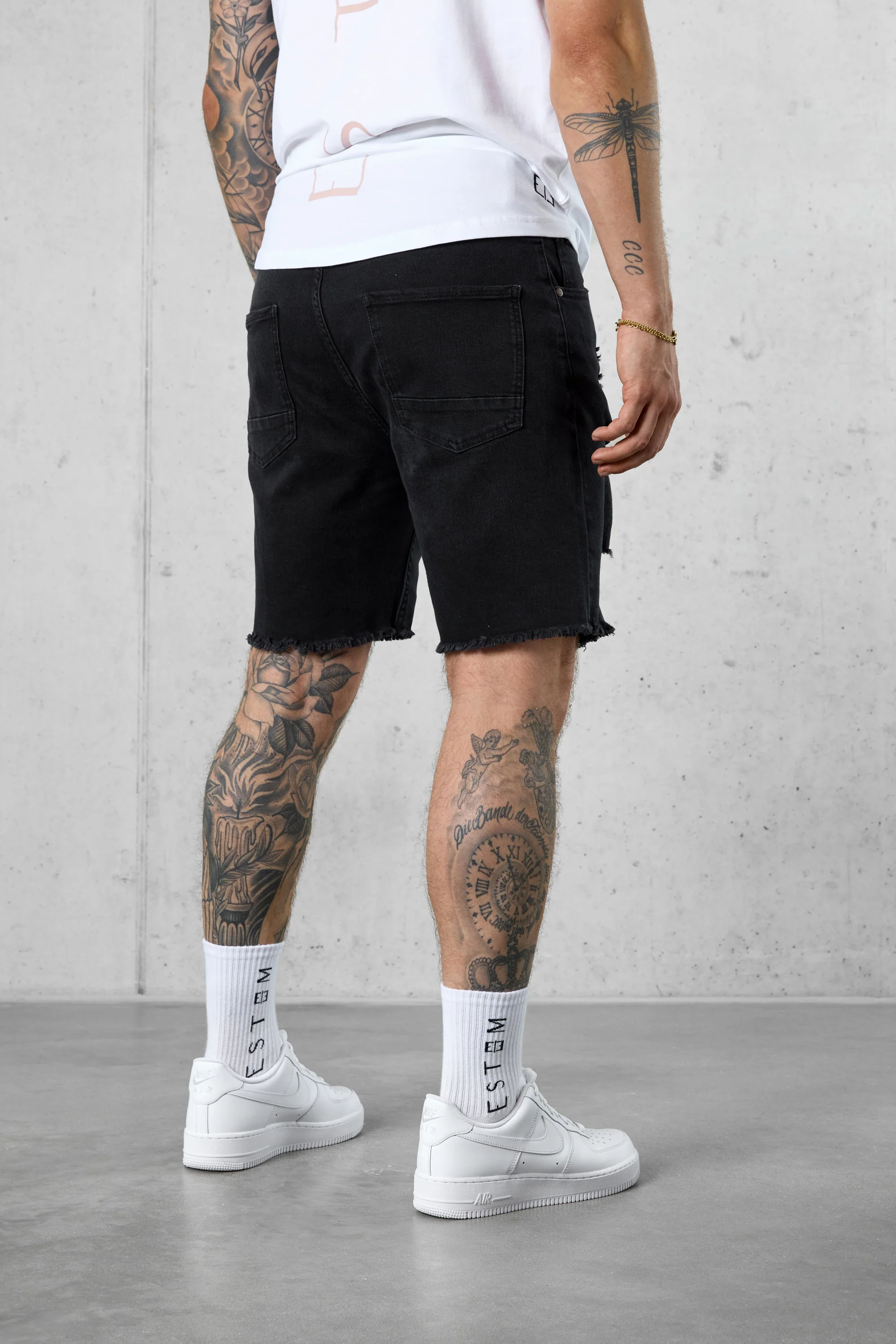 WASHED BLACK DESTROYED JEANSSHORTS - Image 4